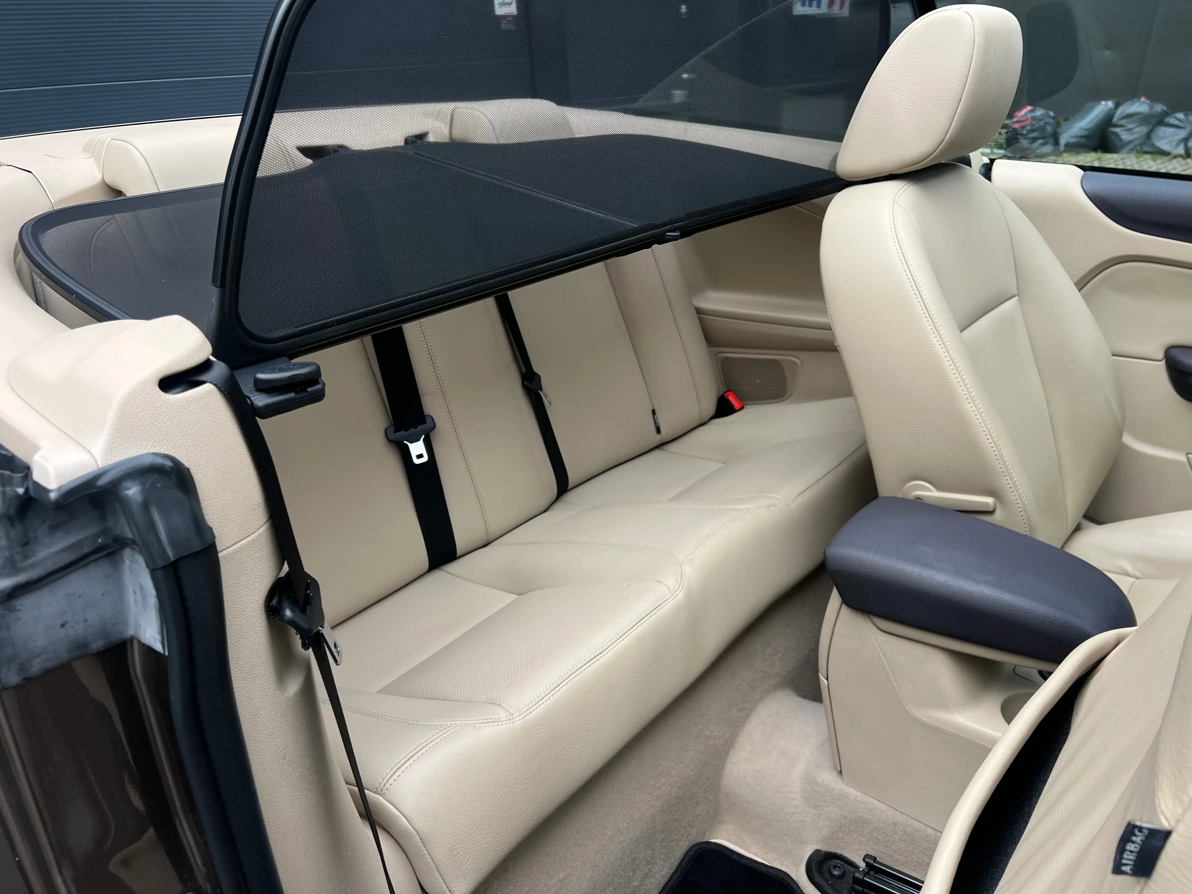 Ford Focus CC 2.0 TDCi Titanium • Cabrio • Leder • Xenon — photo 9