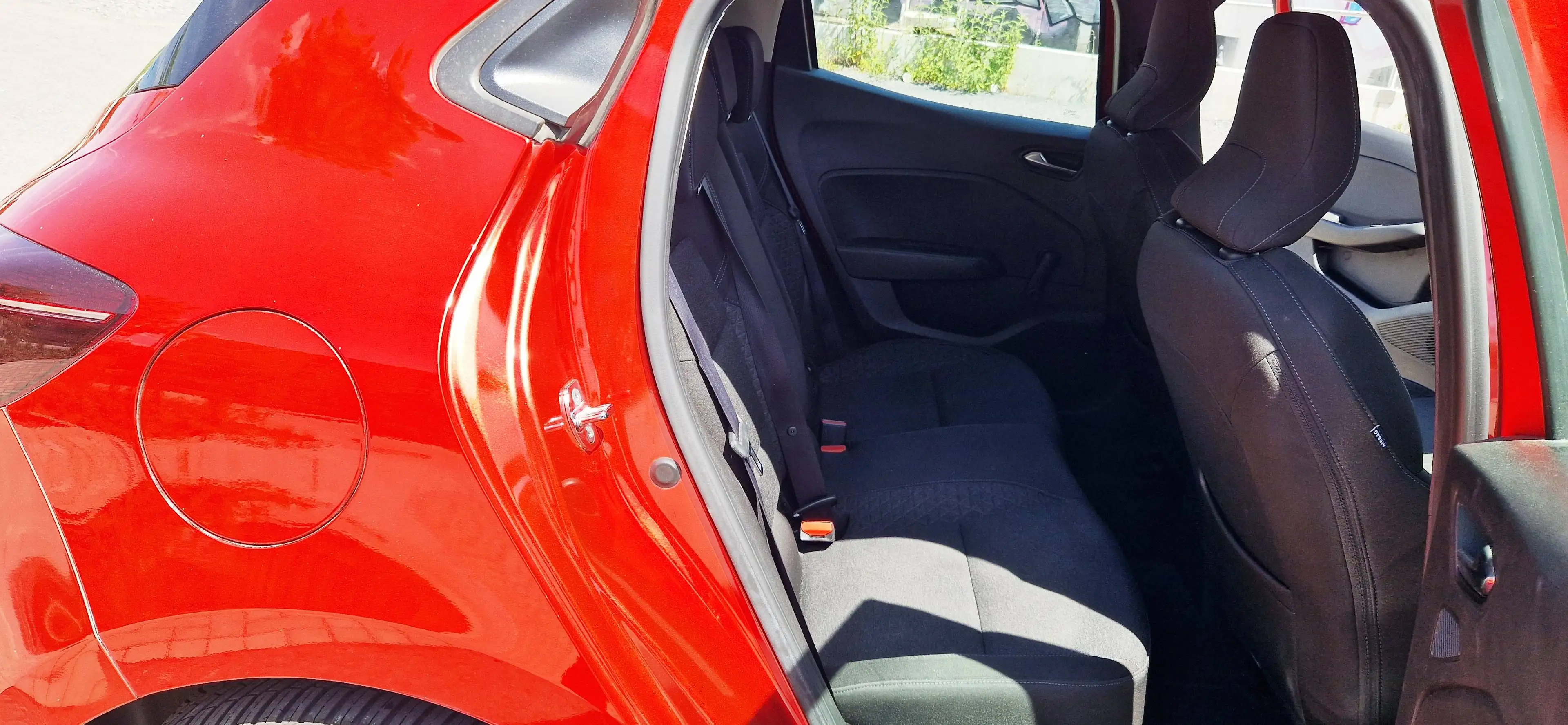 Renault Clio 2 Hand/74000km/Navi/Tempomat/Klima/Allwetterreifen/Euro6 D-Temp/Finanzierung ab 6,99%/ — photo 12