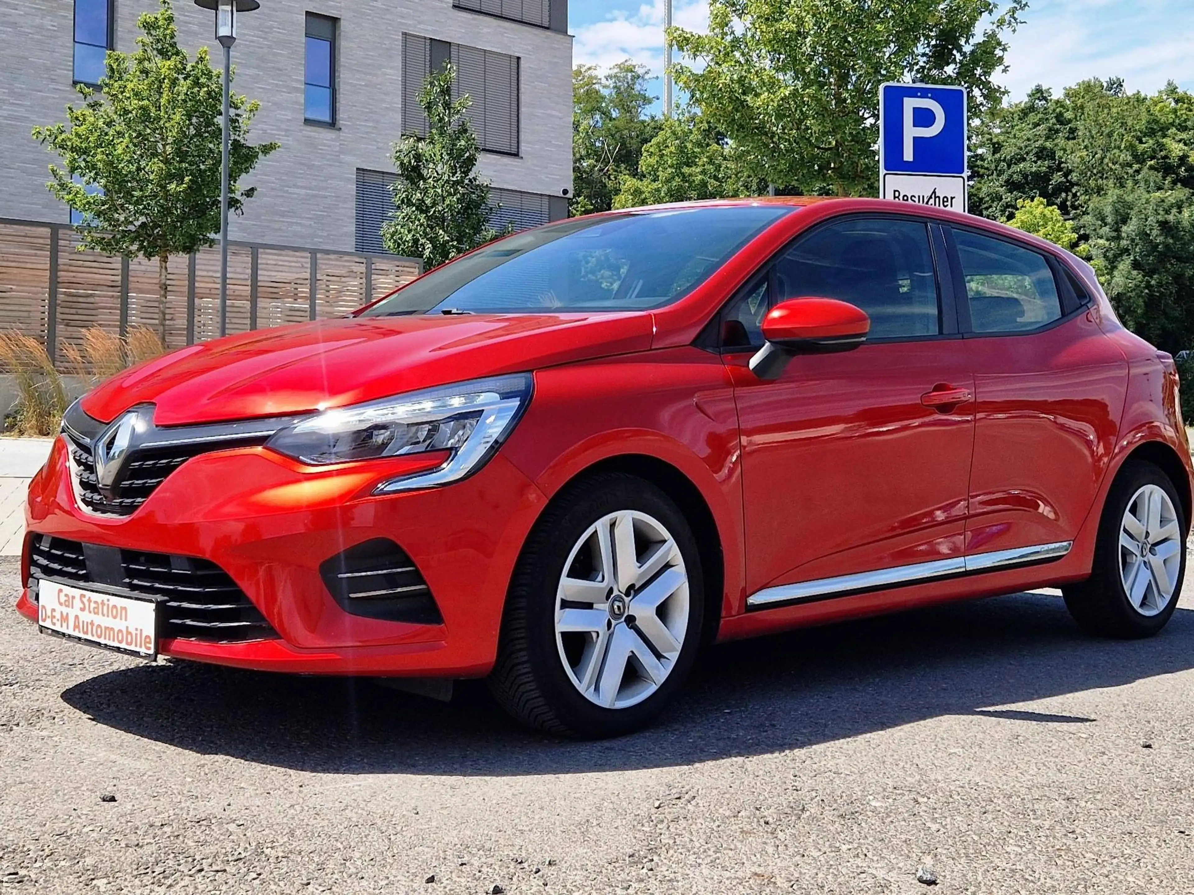 Renault Clio 2 Hand/74000km/Navi/Tempomat/Klima/Allwetterreifen/Euro6 D-Temp/Finanzierung ab 6,99%/
