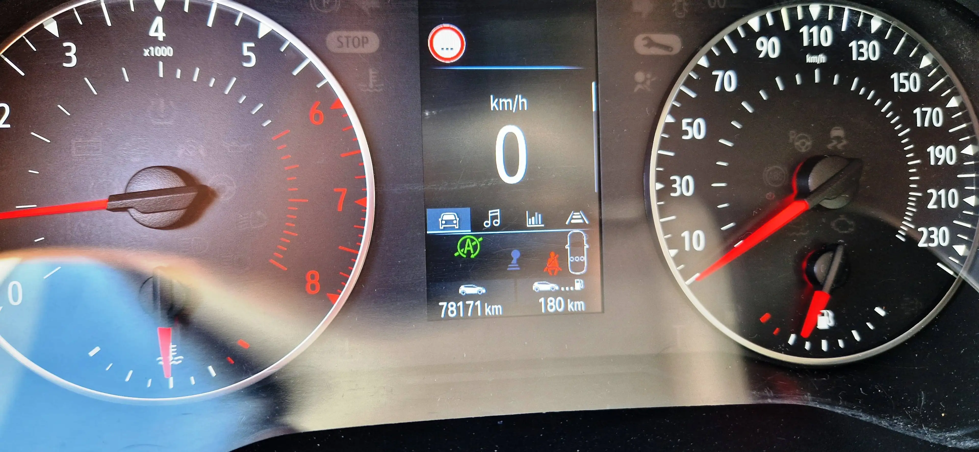 Renault Clio 2 Hand/74000km/Navi/Tempomat/Klima/Allwetterreifen/Euro6 D-Temp/Finanzierung ab 6,99%/ — photo 15