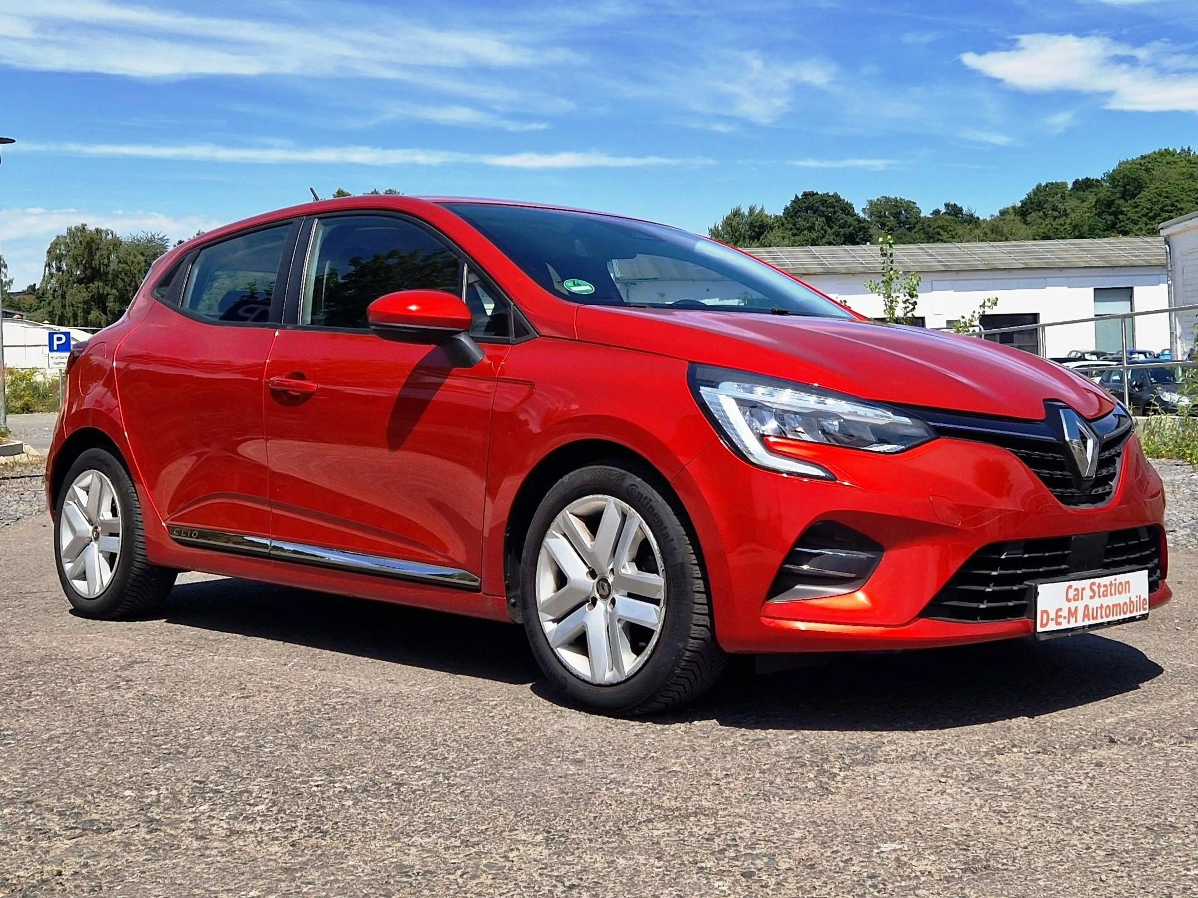 Renault Clio 2 Hand/74000km/Navi/Tempomat/Klima/Allwetterreifen/Euro6 D-Temp/Finanzierung ab 6,99%/ — photo 7