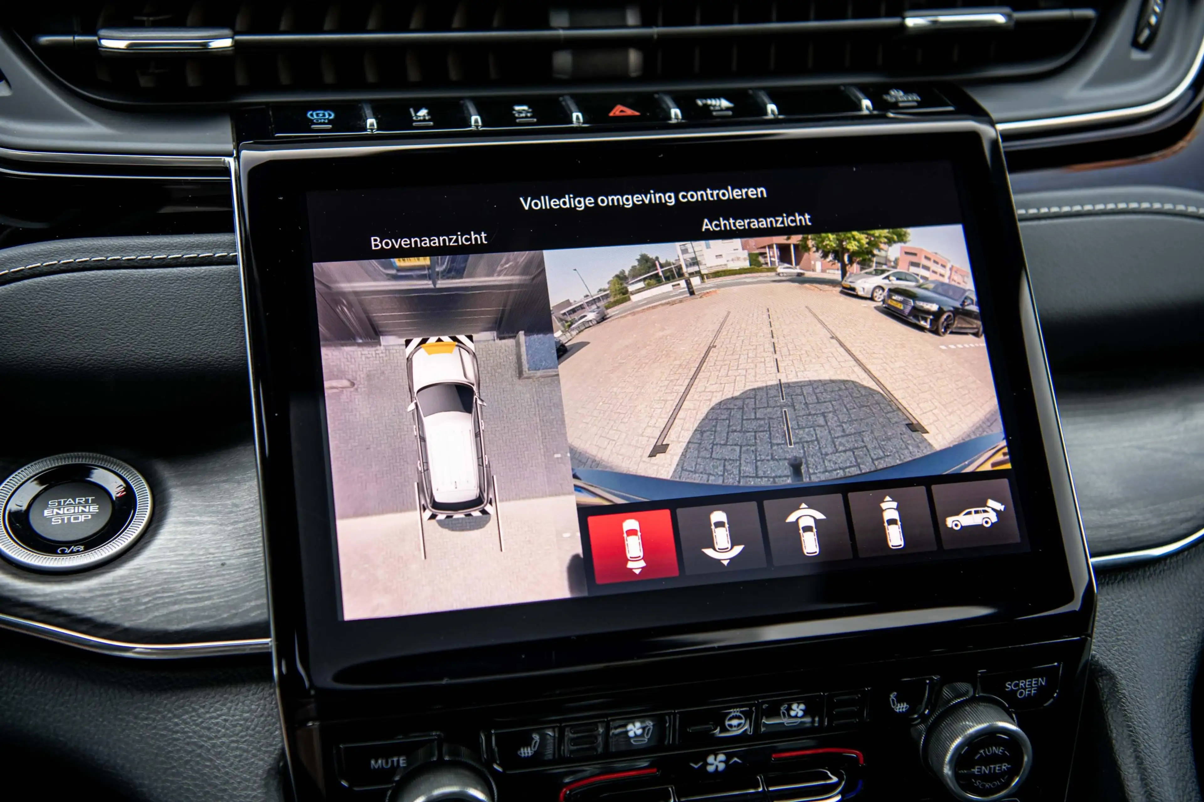 Jeep Grand Cherokee 2.0 Hybride | SOH 96% | Overland | Full Option | P — photo 17