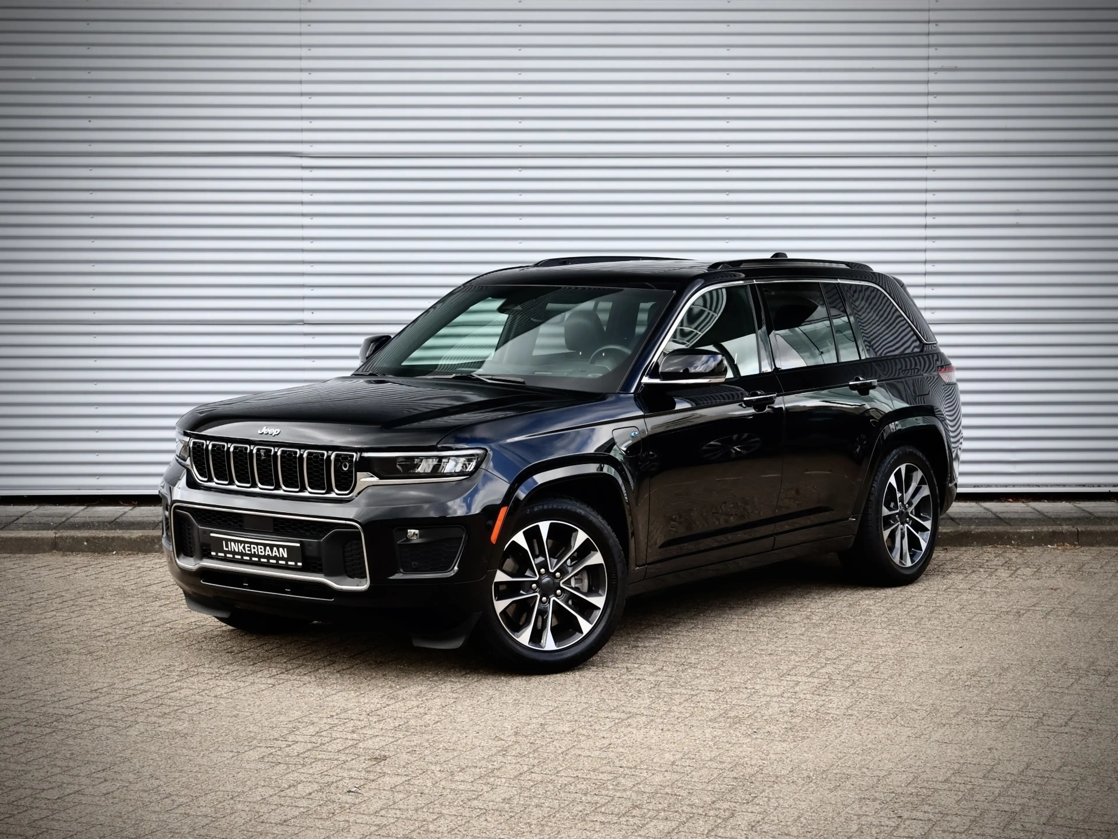 Jeep Grand Cherokee 2.0 Hybride | SOH 96% | Overland | Full Option | P — photo 48