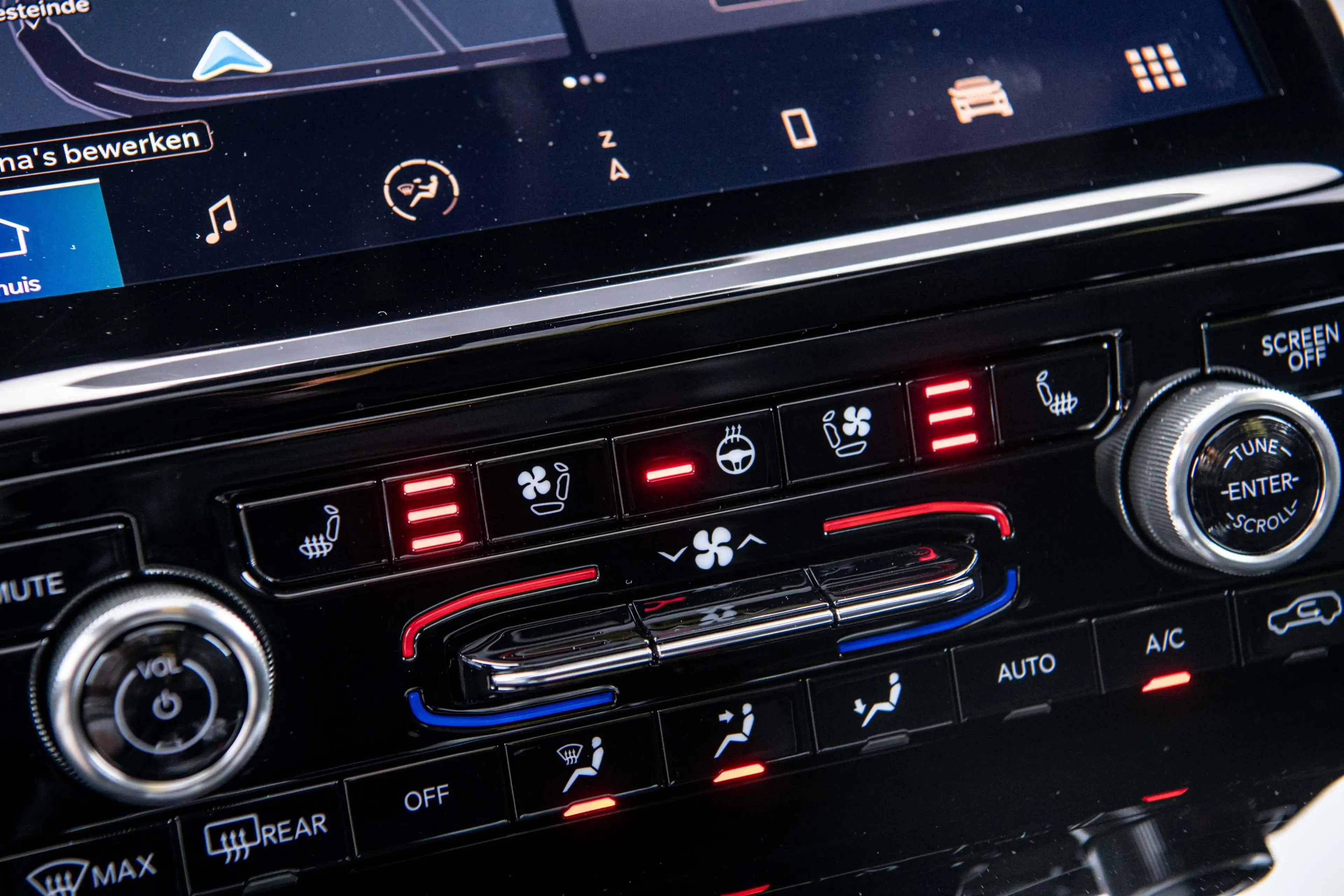 Jeep Grand Cherokee 2.0 Hybride | SOH 96% | Overland | Full Option | P — photo 24