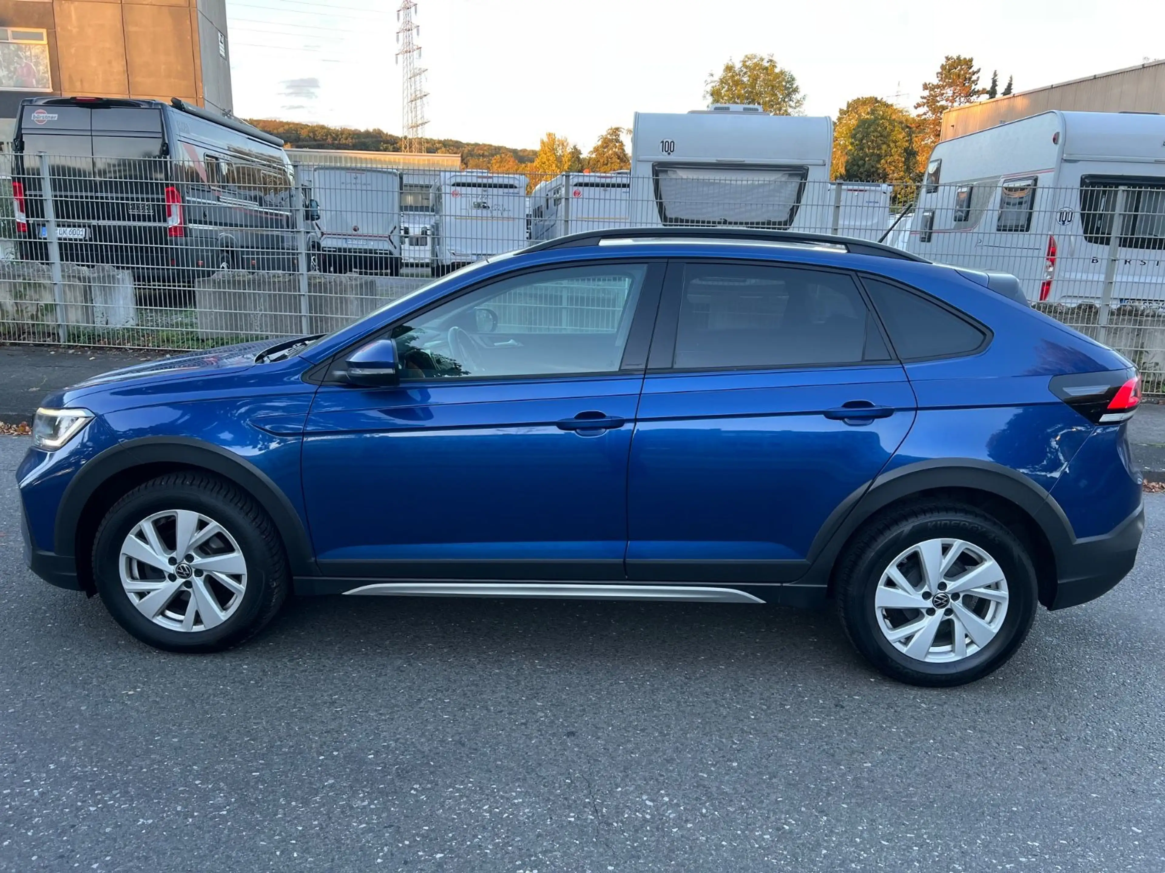 Volkswagen Taigo Life*Navi*Allwetterreifen*LED*Sitzheizung* — photo 8