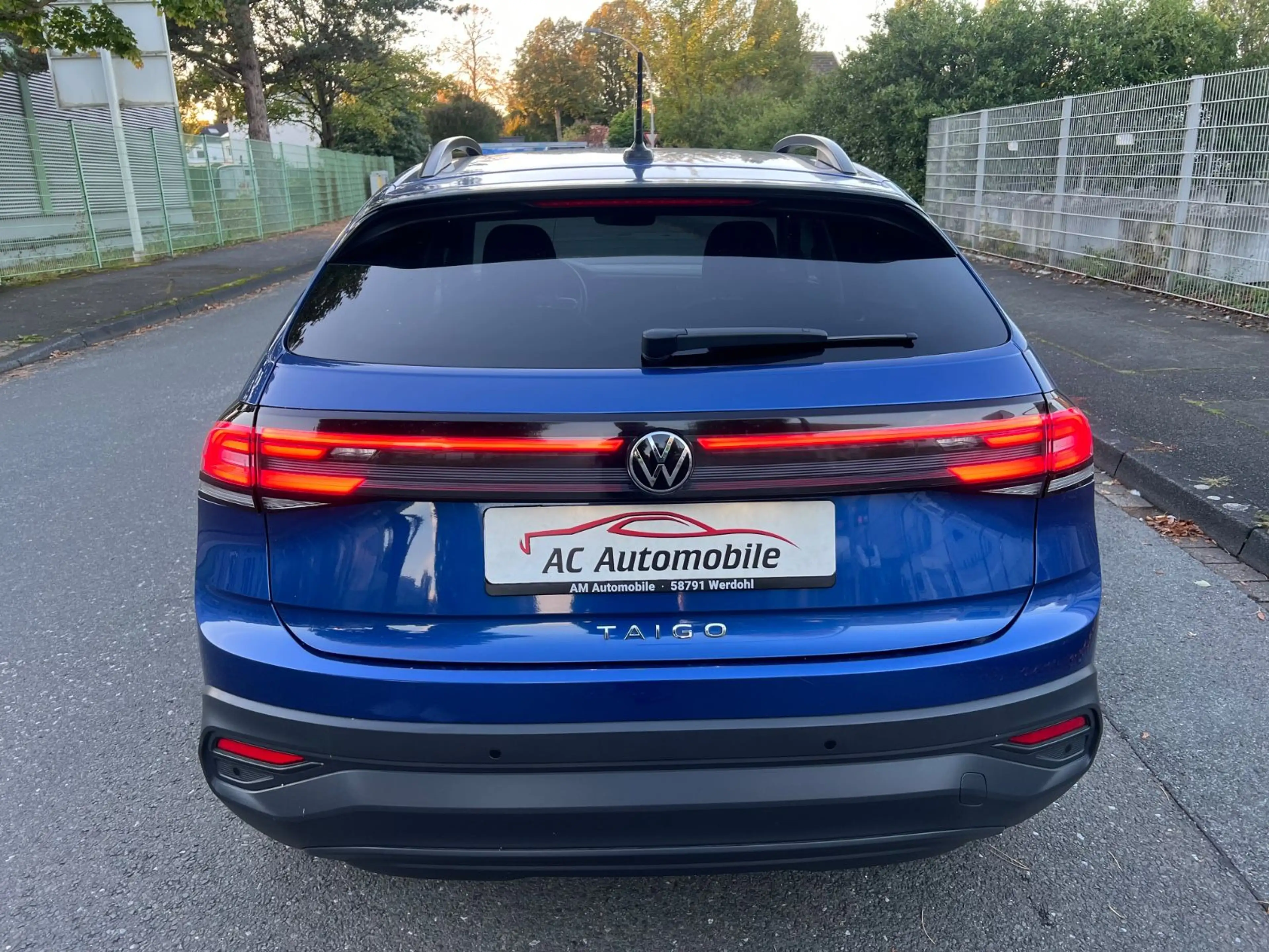 Volkswagen Taigo Life*Navi*Allwetterreifen*LED*Sitzheizung* — photo 4