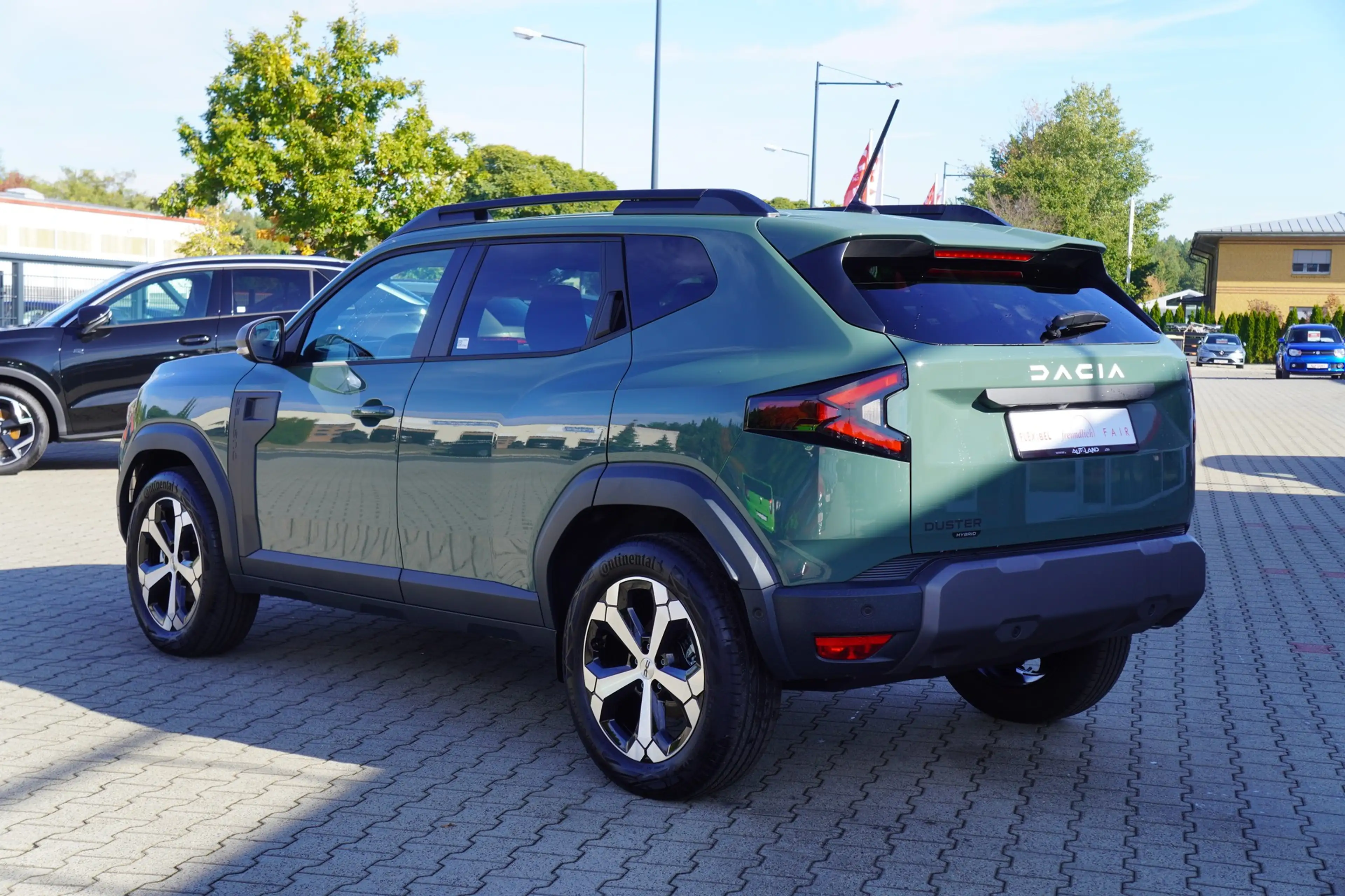 Dacia Duster Hybrid 155 Aut. LED ACC Navi — photo 4