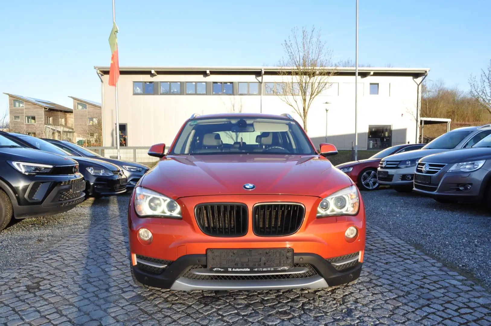 BMW X1 20 d sDrive Edition/ BI-XENON/PDC/TEILLEDER Orange - 2