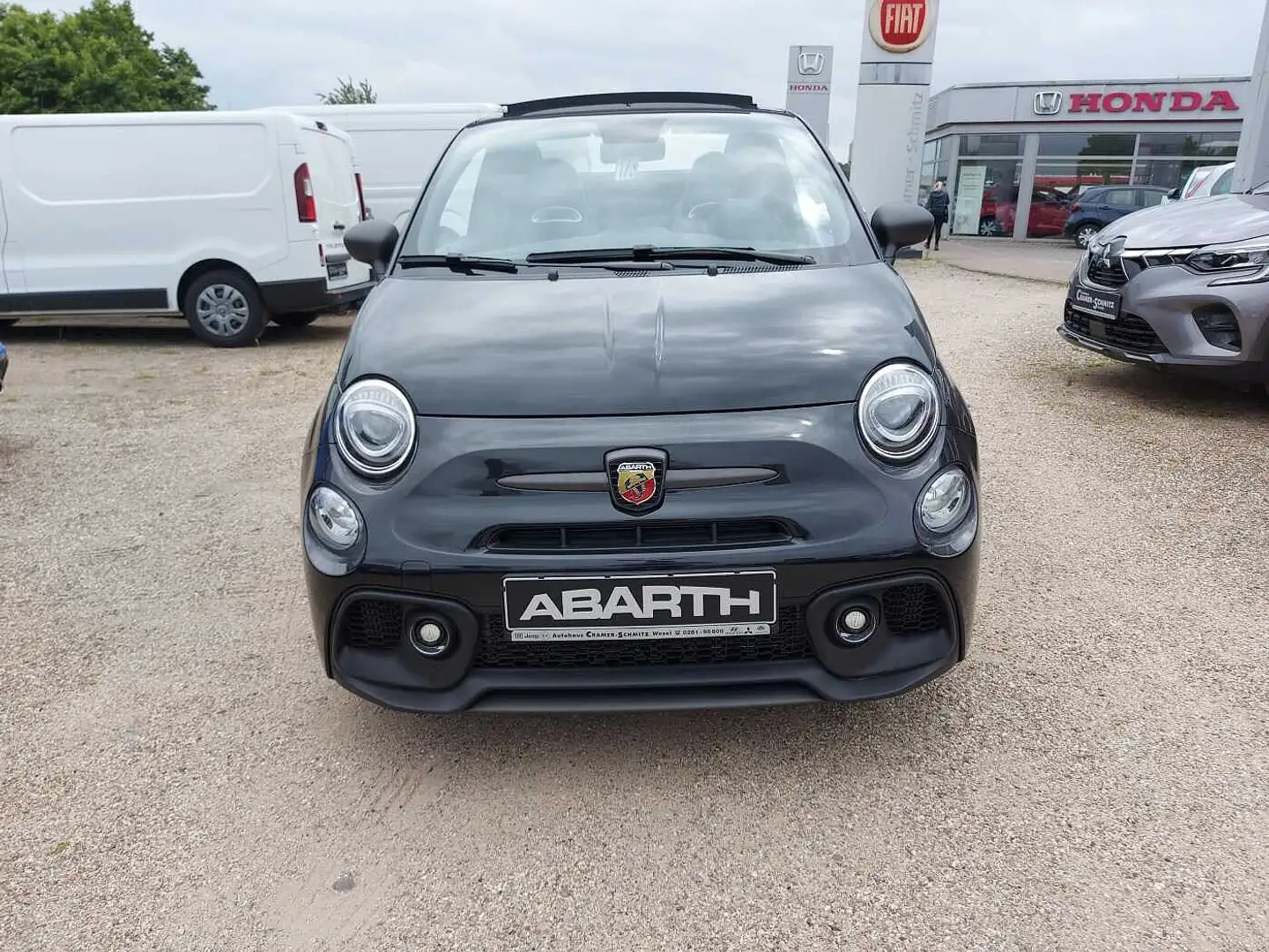 Abarth 695 Negro - 2