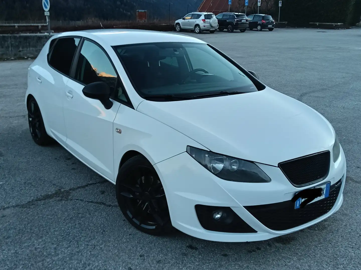 SEAT Ibiza Ibiza 5p 2.0 tdi cr FR Blanc - 1