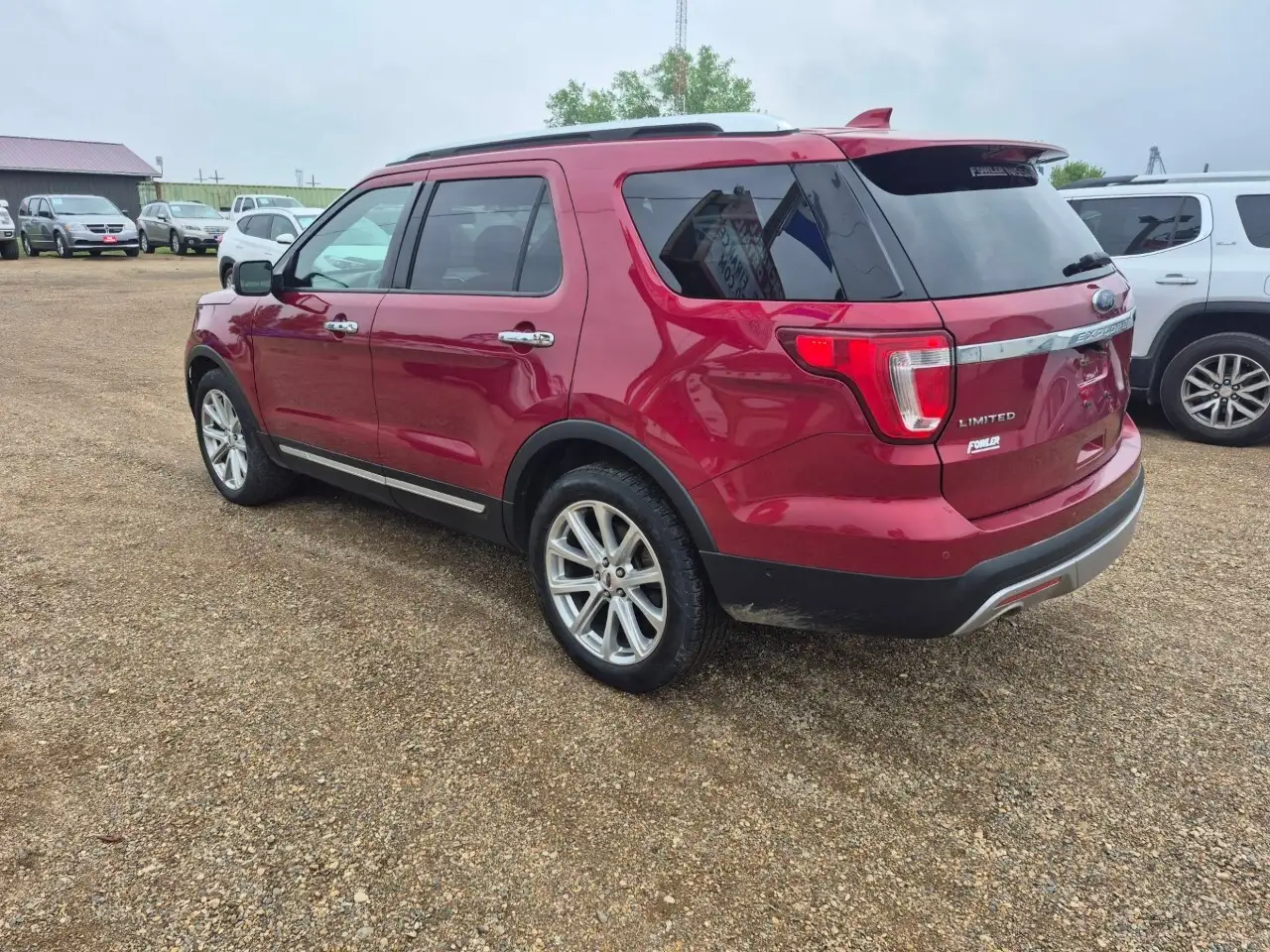 Ford Explorer снимка Ford Explorer