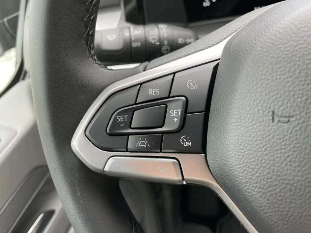 Volkswagen T7 Caravelle 2026 — фото 14