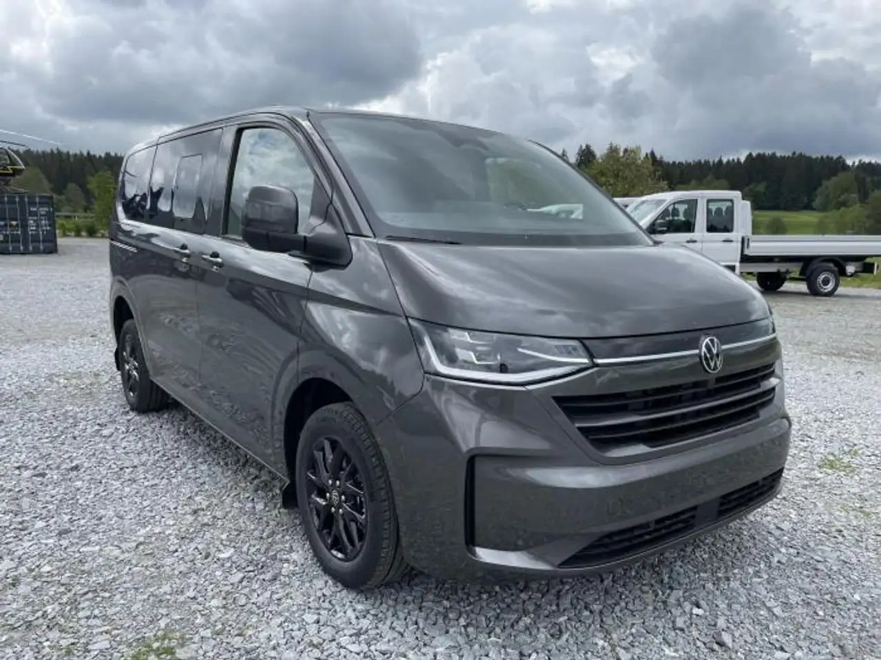 Volkswagen T7 Caravelle 2026 — фото 9