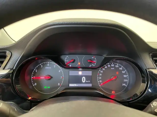 Opel Corsa view 5