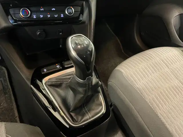 Opel Corsa view 8