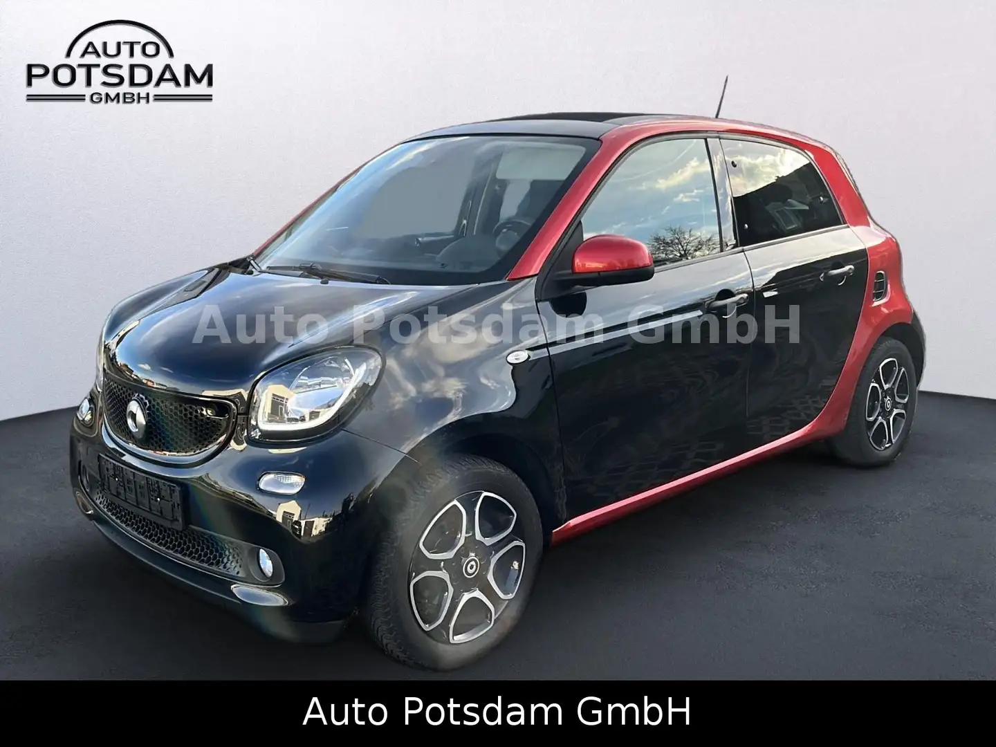 smart forFour Passion*Faltdach* 66kW*JBL*wenig km Schwarz - 1