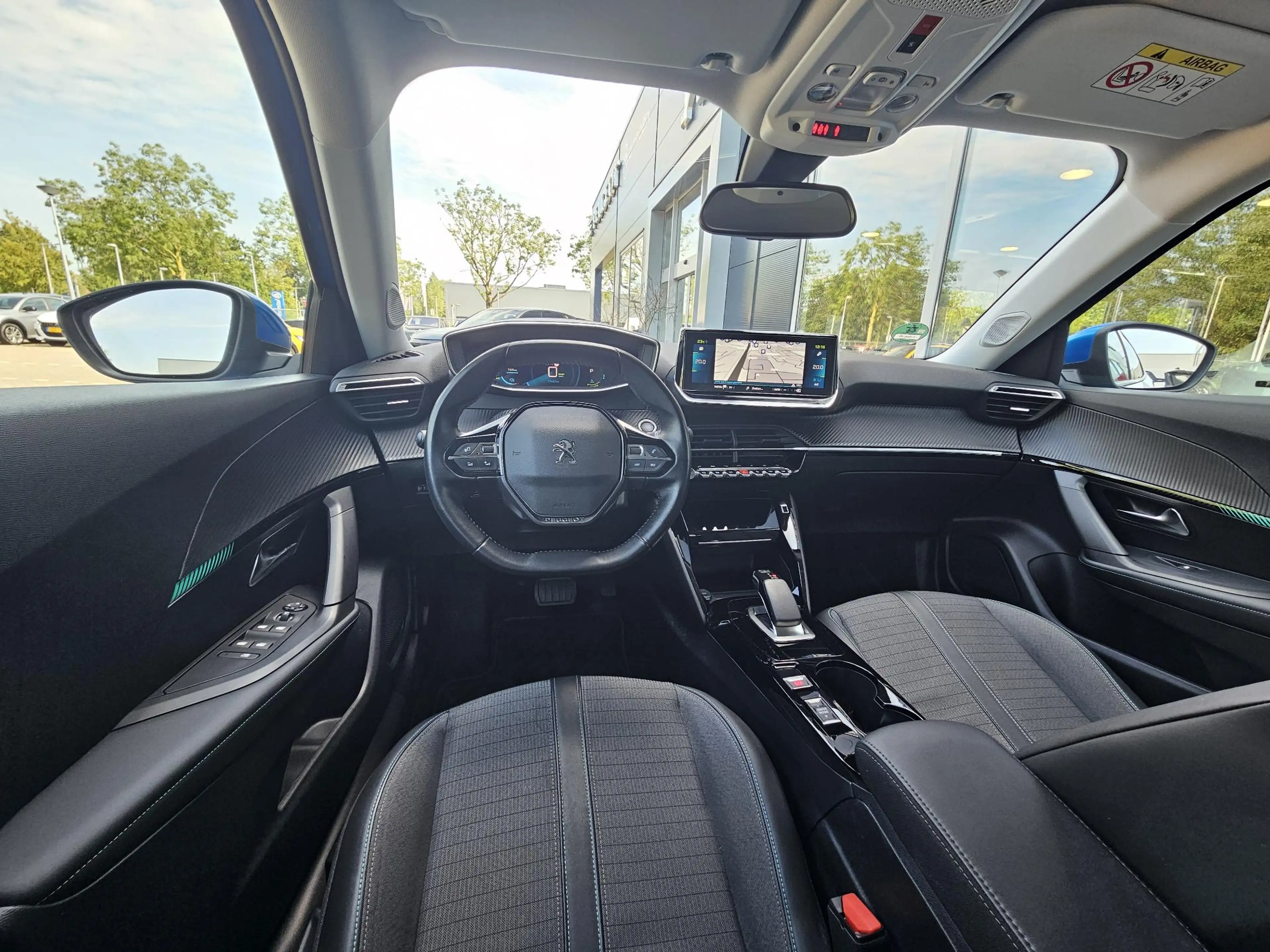 Peugeot e-2008 EV Blue Lease Allure 50 kWh SOH 92% | Cruise Contr — photo 23