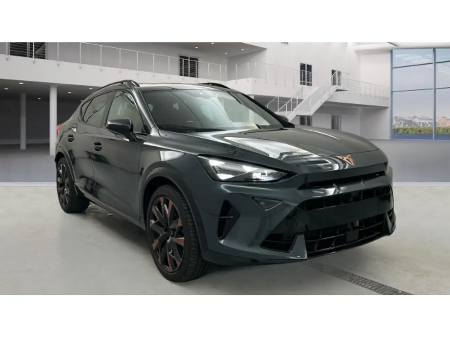 CUPRA Formentor 2.0TSI 4Drive DSG VZ PANO/333PS Grau - 2