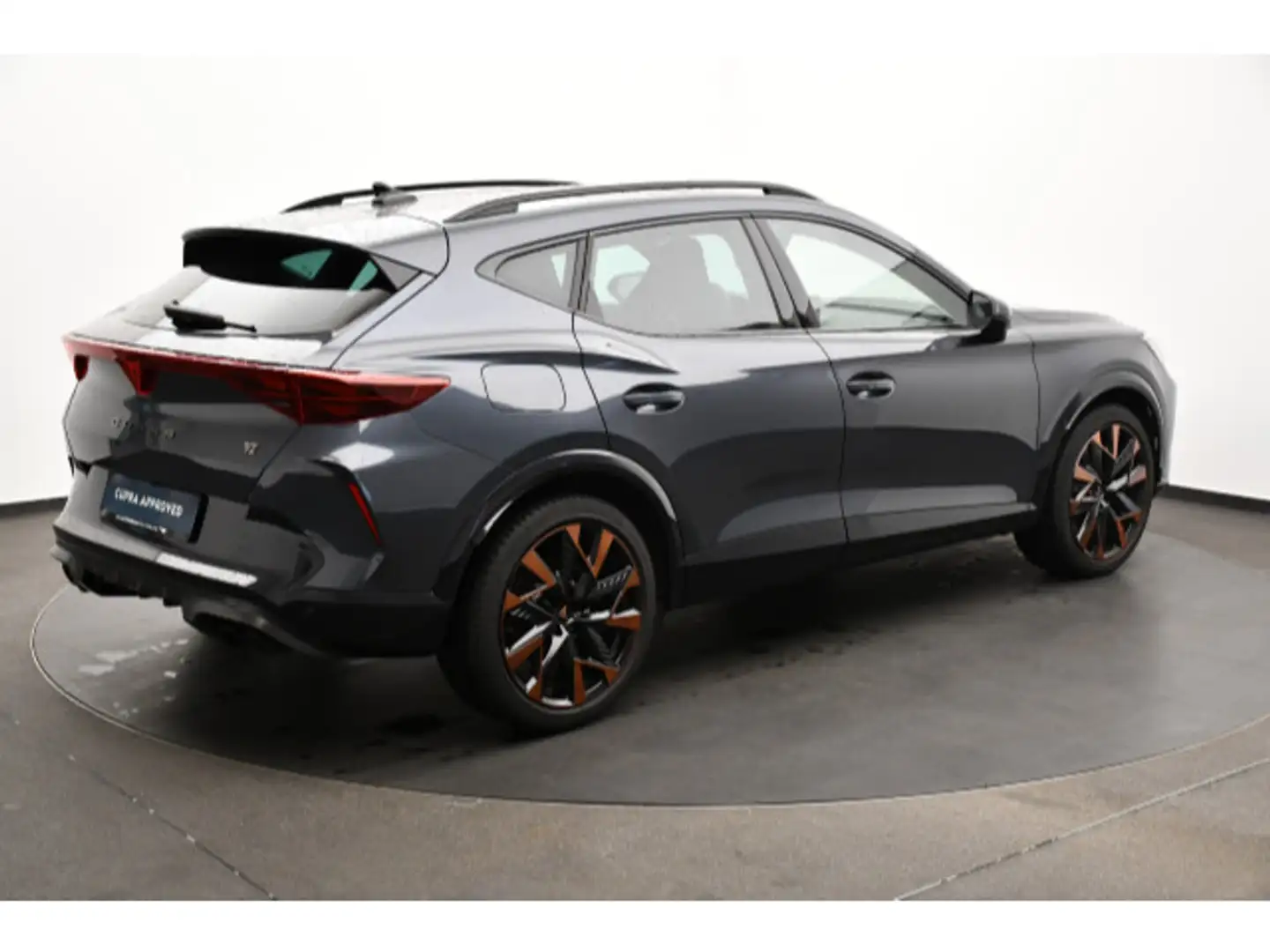 CUPRA Formentor 2.0TSI 4Drive DSG VZ PANO/333PS Grau - 2