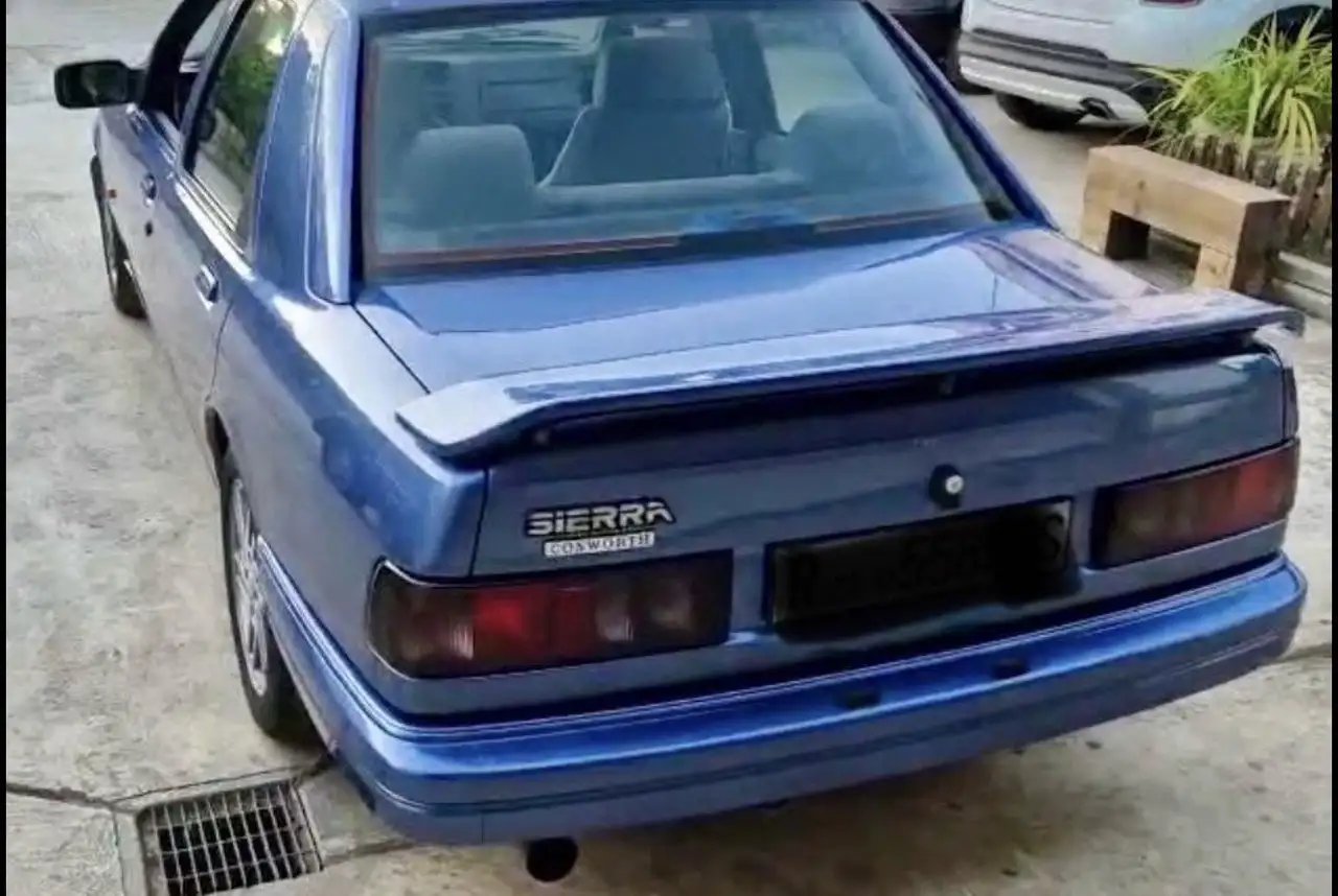 Ford Sierra 4p 2.0 Cosworth, foto 6