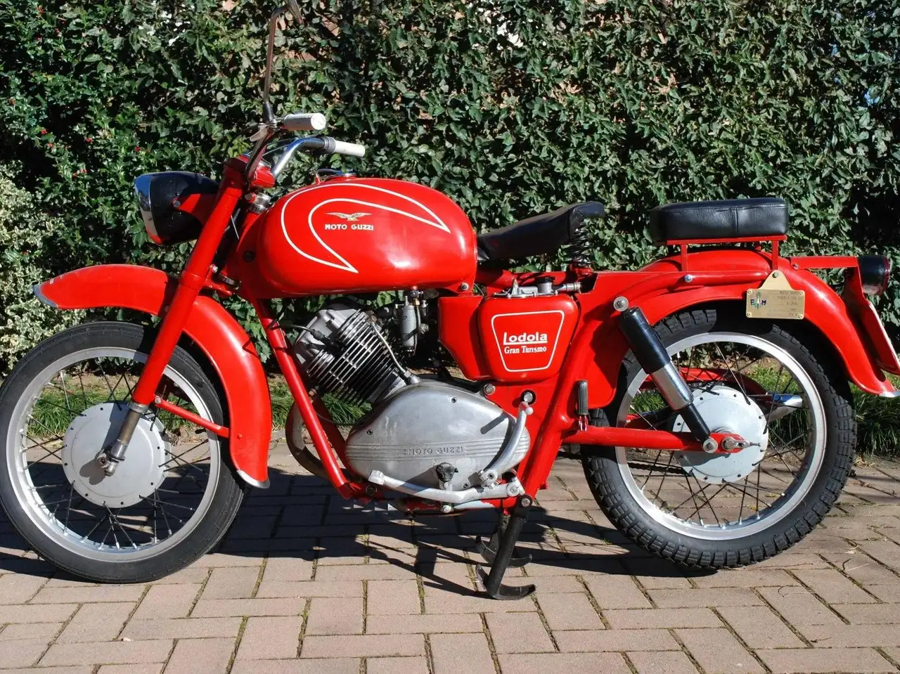 Moto Guzzi Lodola