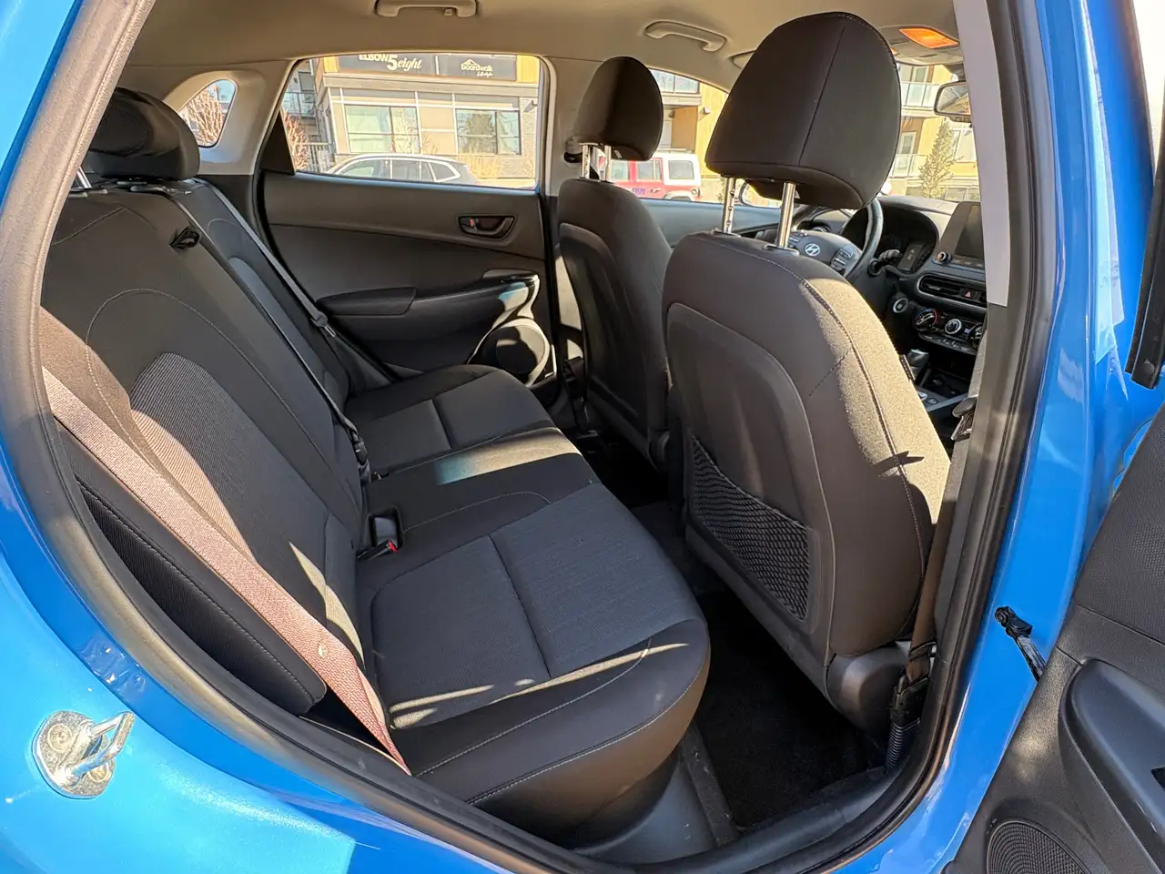 Hyundai KONA снимка Hyundai KONA