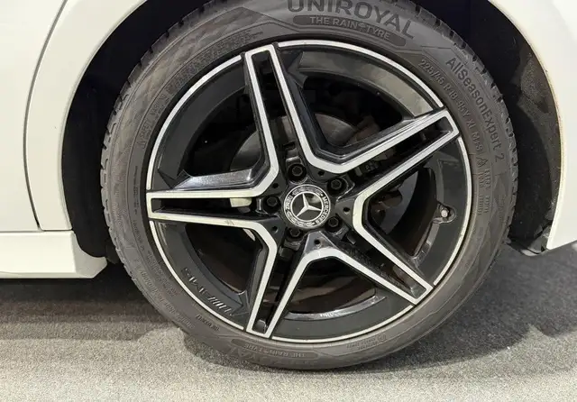 Mercedes-Benz A Class view 9