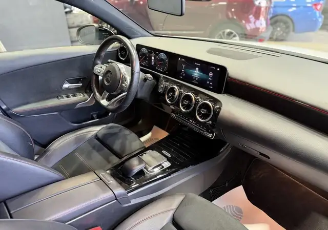 Mercedes-Benz A Class view 15