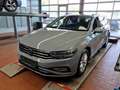 Volkswagen Passat Variant 2.0 TDI DSG BUSINESS +AHK +LED +ACC +RKAM +HuD +V Gris - thumbnail 2
