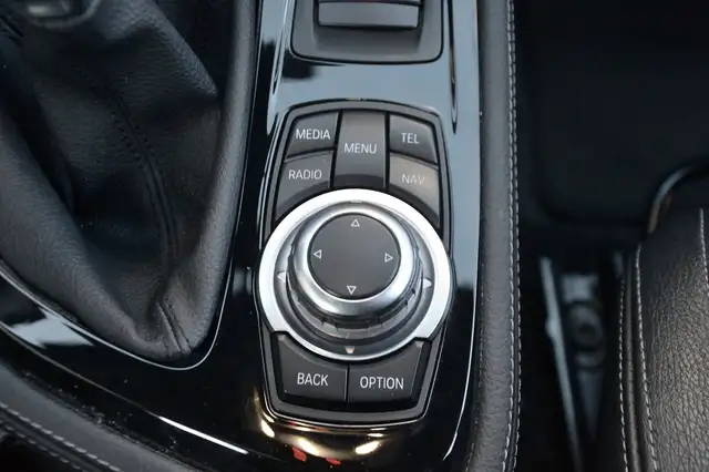 BMW 2 Series view 18