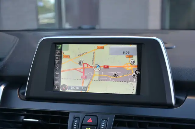 BMW 2 Series view 15