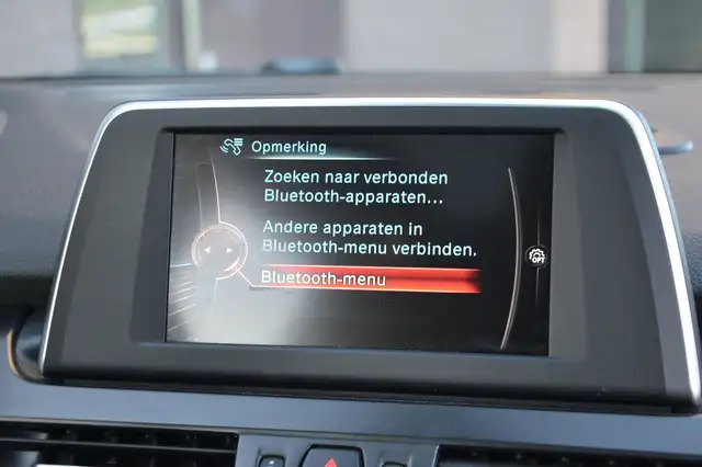 BMW 2 Series view 14