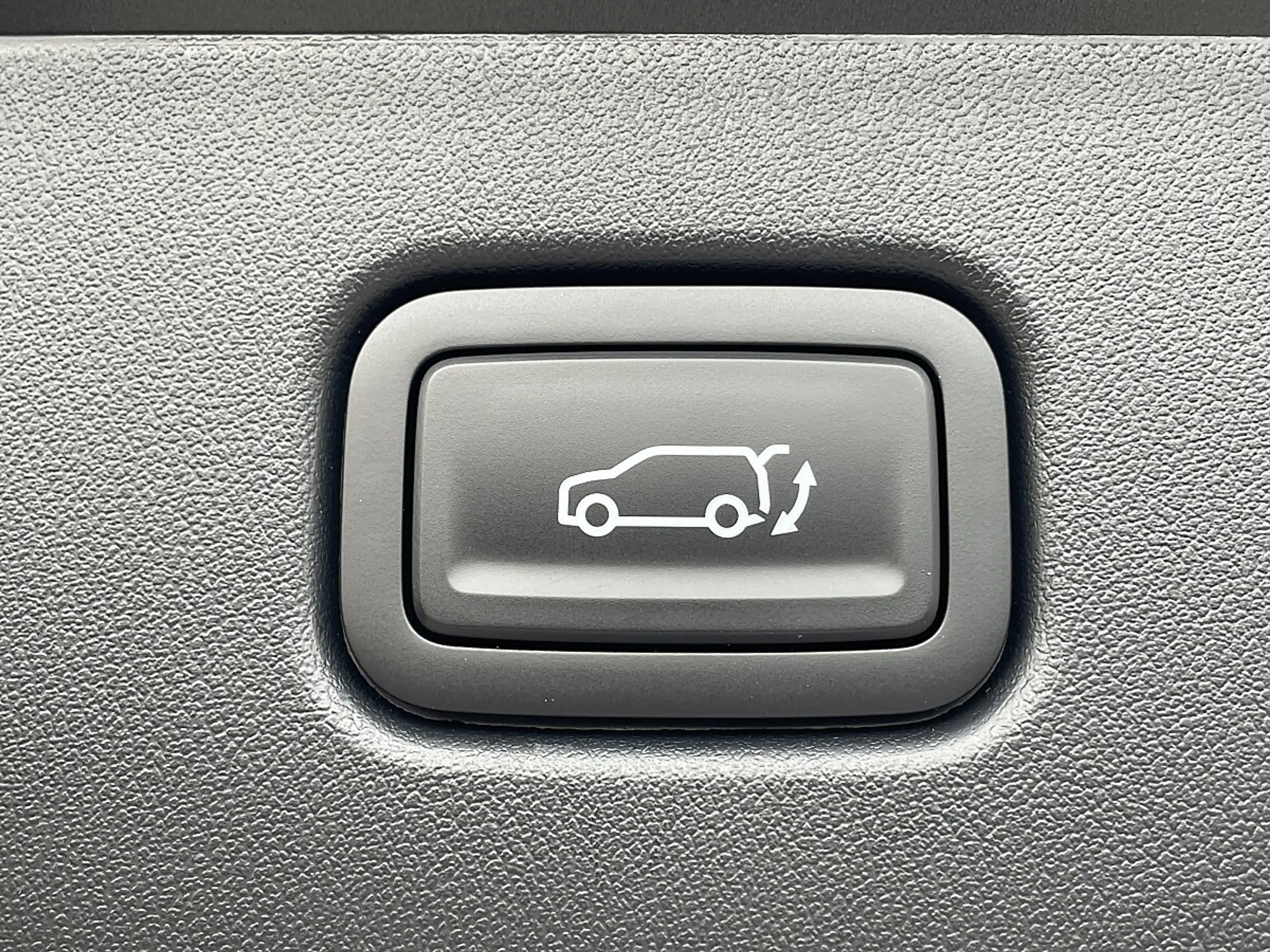 Kia EV4 HB FWD 81,4kWh GT-Line — photo 8