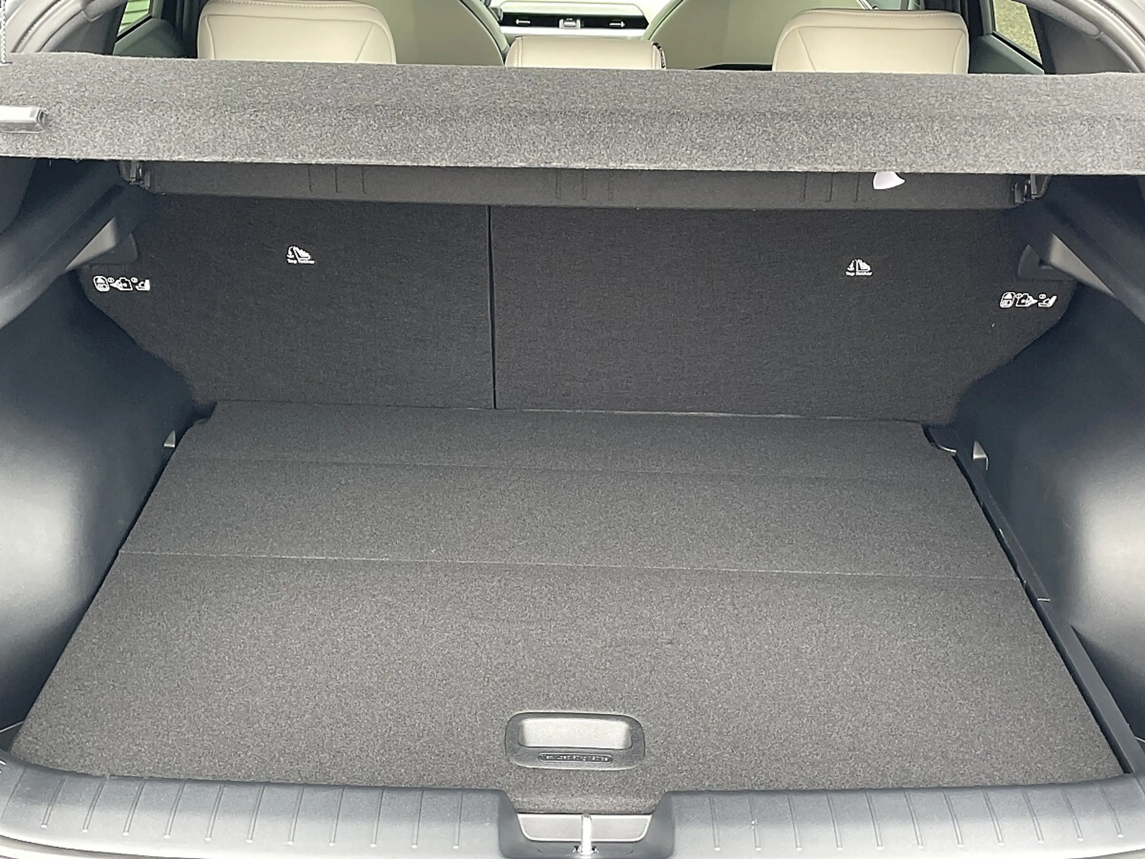 Kia EV4 HB FWD 81,4kWh GT-Line — photo 7