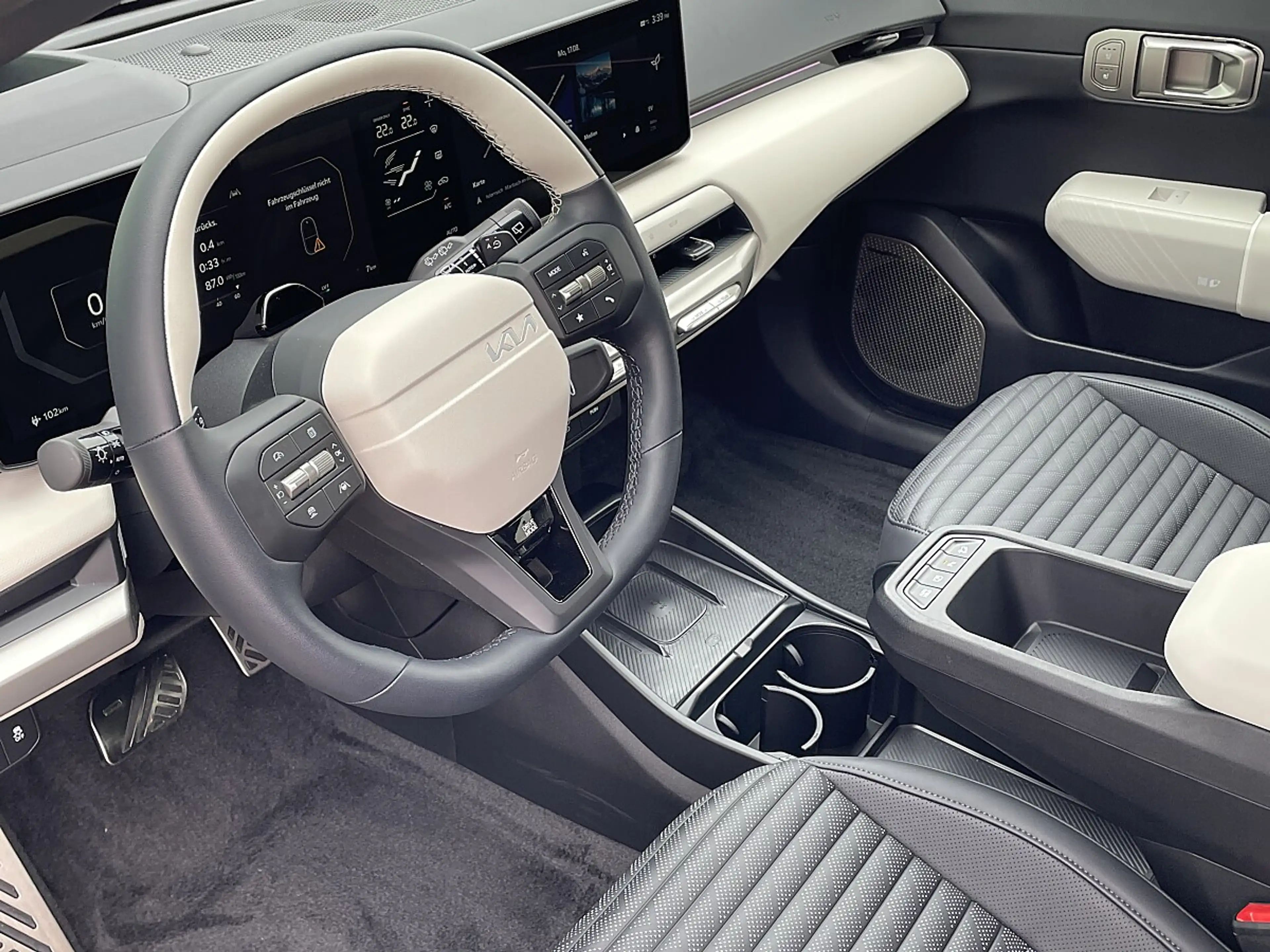 Kia EV4 HB FWD 81,4kWh GT-Line — photo 13