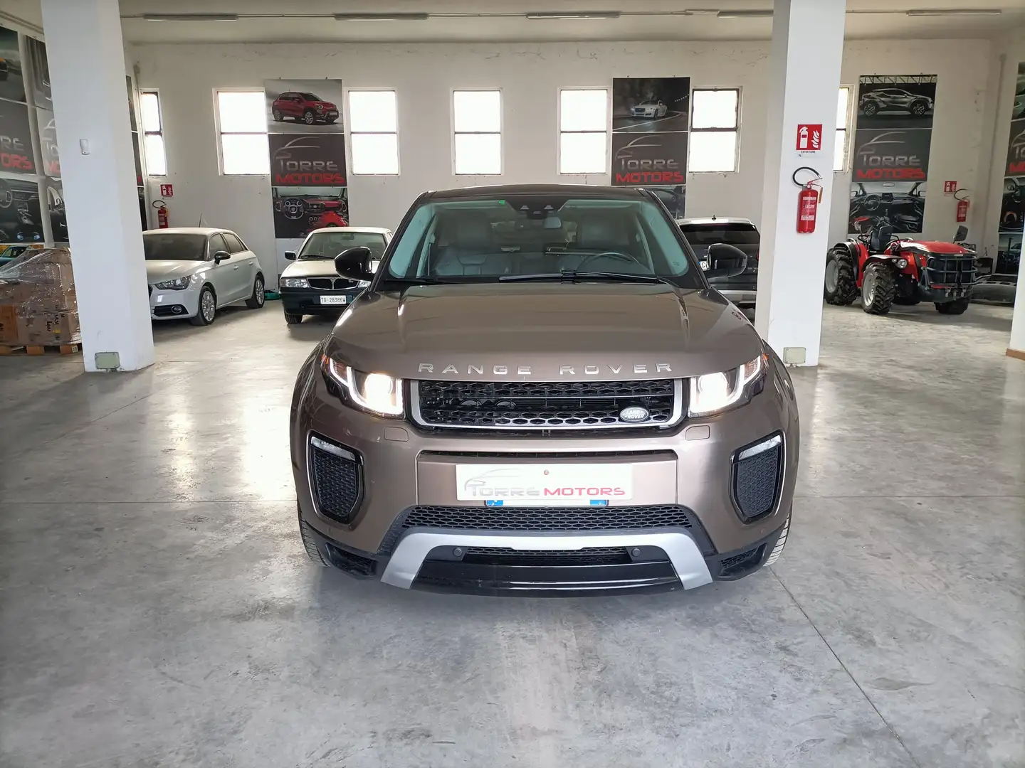 Land Rover Range Rover Evoque Rover Evoque  2.0 td4 HSE Dynamic 150cv auto my18 Gris - 2