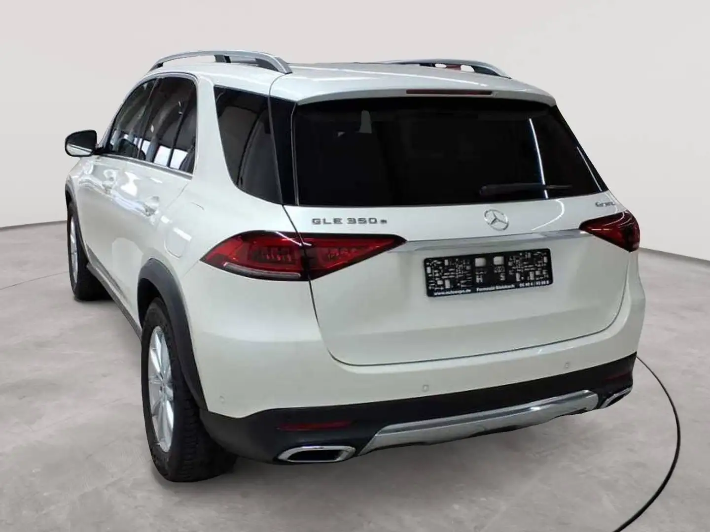Mercedes-Benz GLE 350 GLE 350 e 4Matic 9G AMG Line Navi HuD Pano Weiß - 2