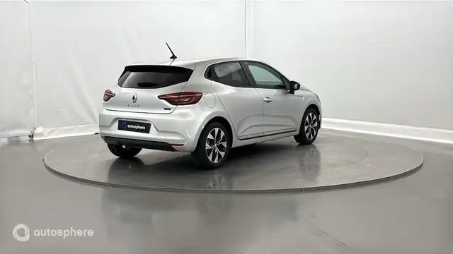 Renault Clio view 5