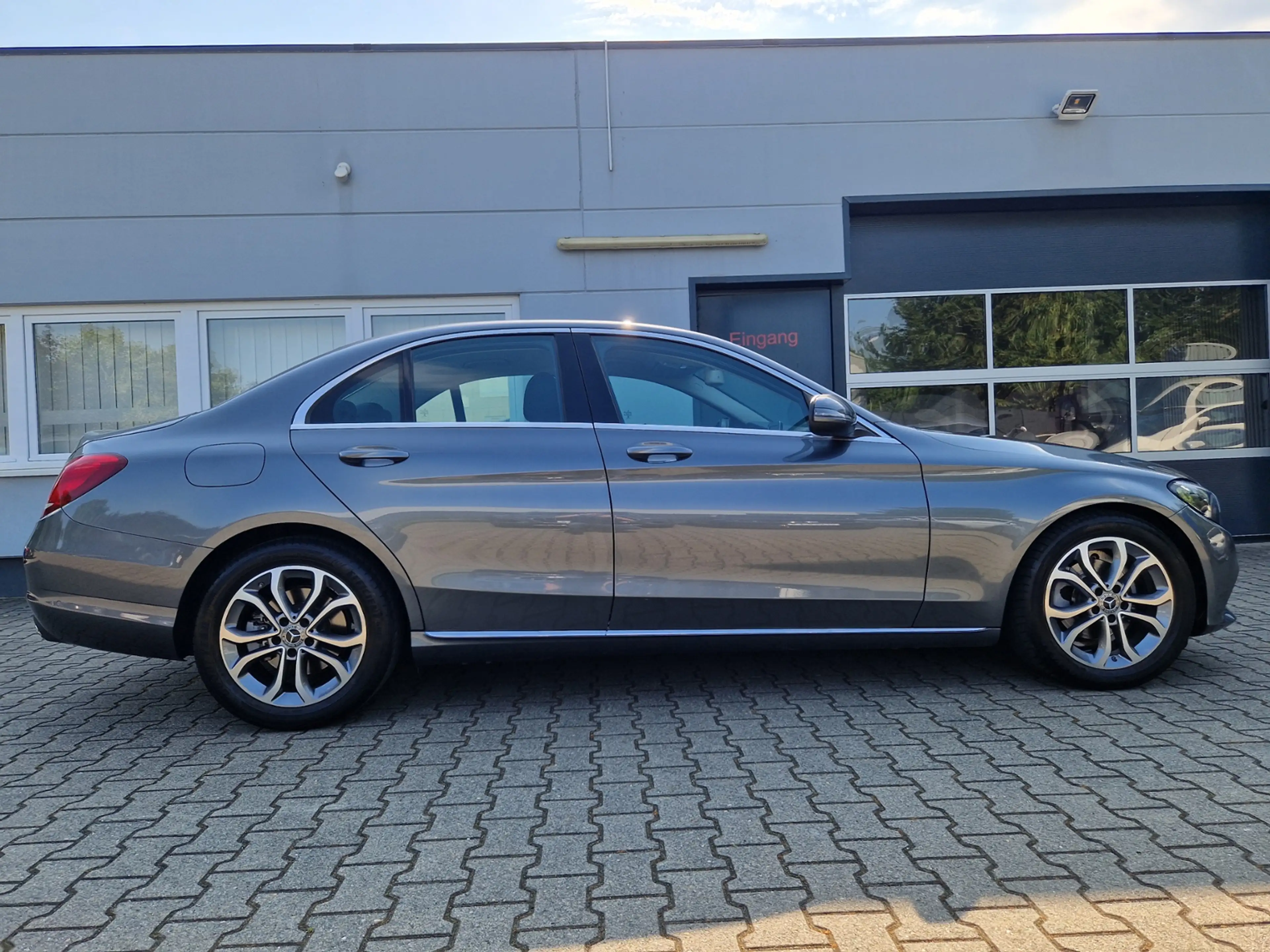 Mercedes-Benz C 180 "Avantgarde" LED*SHZ*Tempomat — photo 7