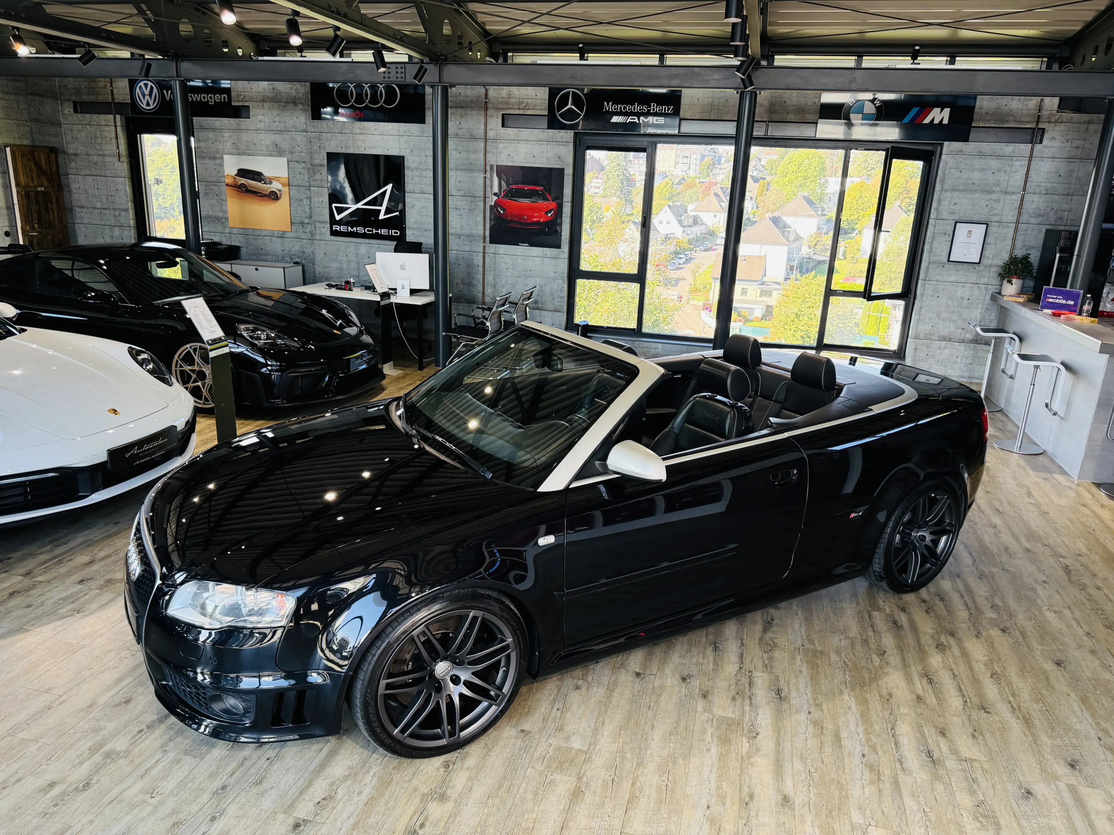 Audi RS4 4.2 FSI quattro Cabrio*KW*BI-XENON*MMI*BOSE* — photo 3
