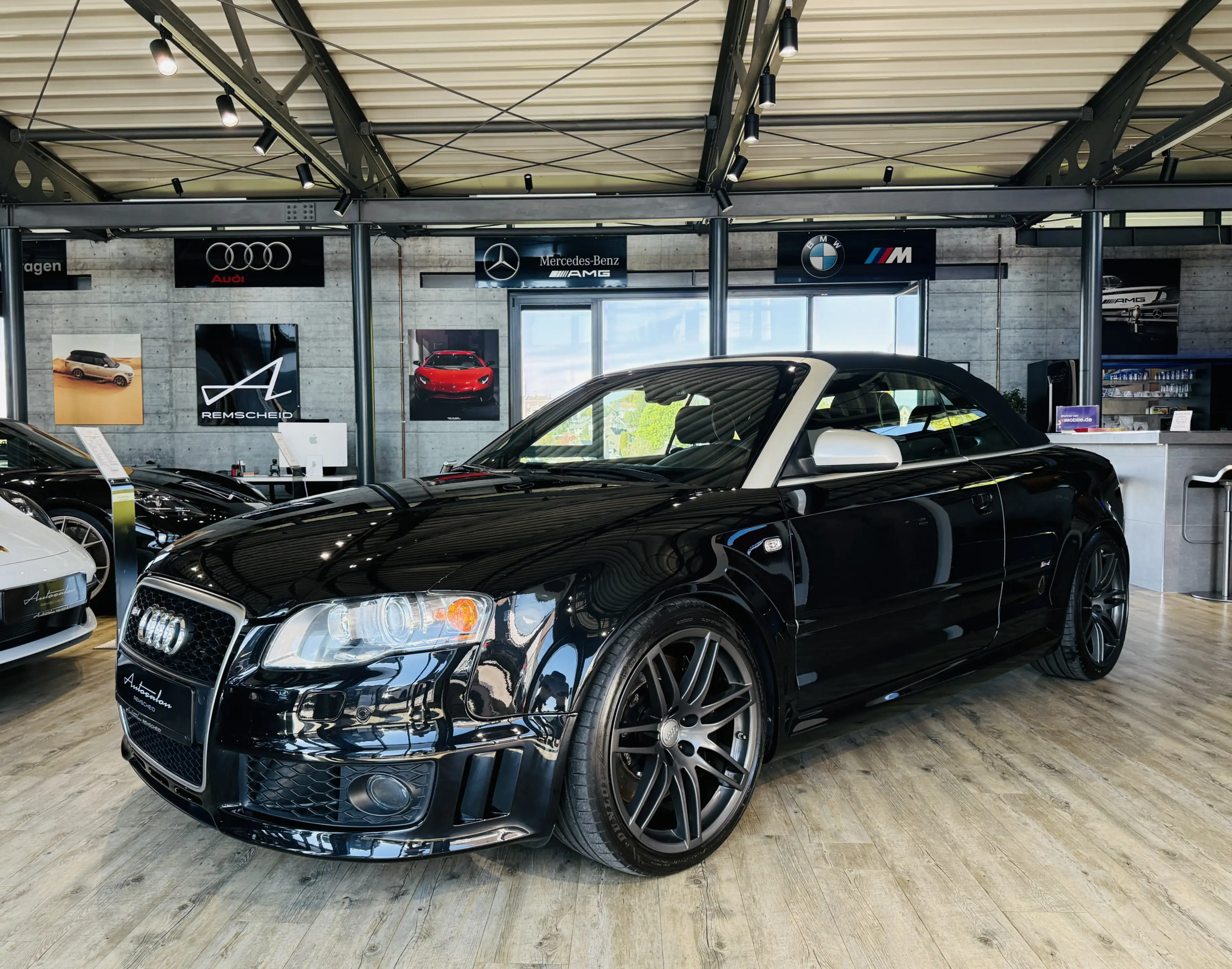 Audi RS4 4.2 FSI quattro Cabrio*KW*BI-XENON*MMI*BOSE* — photo 2