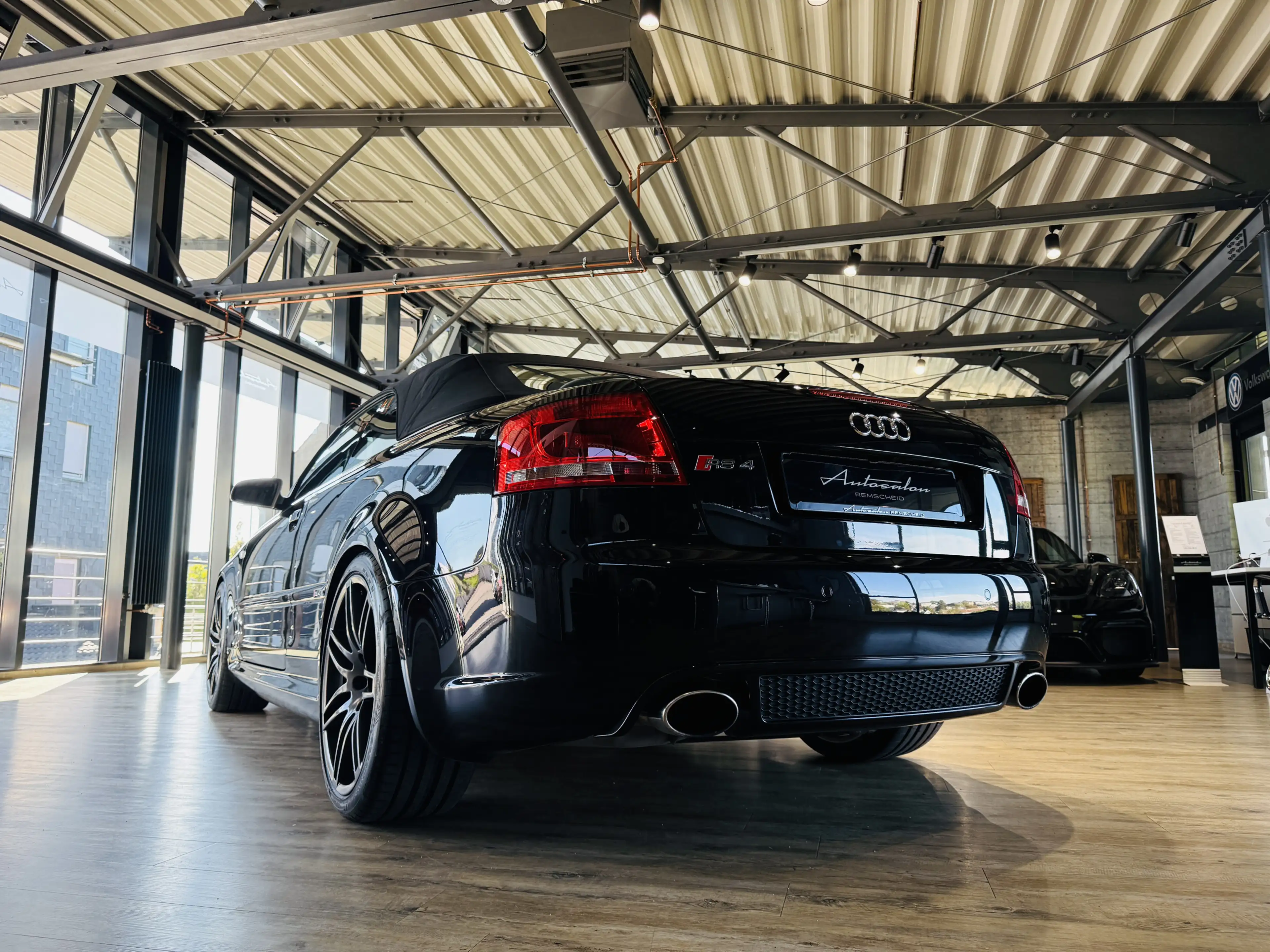 Audi RS4 4.2 FSI quattro Cabrio*KW*BI-XENON*MMI*BOSE* — photo 9