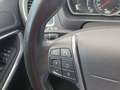 Volvo V40 D2 Momentum Geartronic Schwarz - thumbnail 24