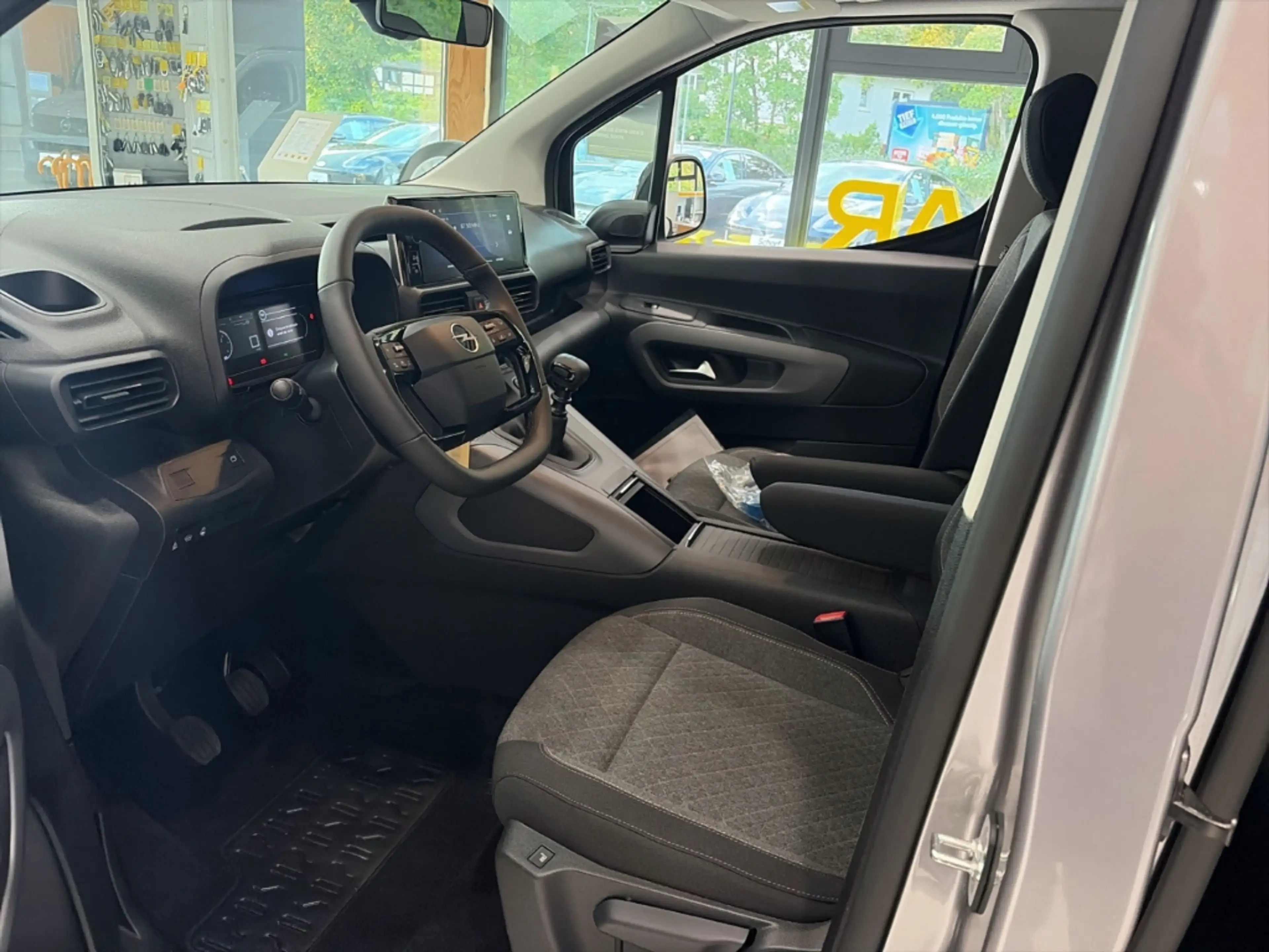 Opel Combo Life Edition Digitales Cockpit LED DAB — photo 9