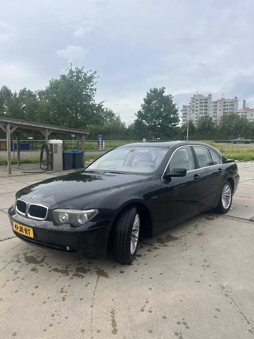 BMW 735 735i - 1