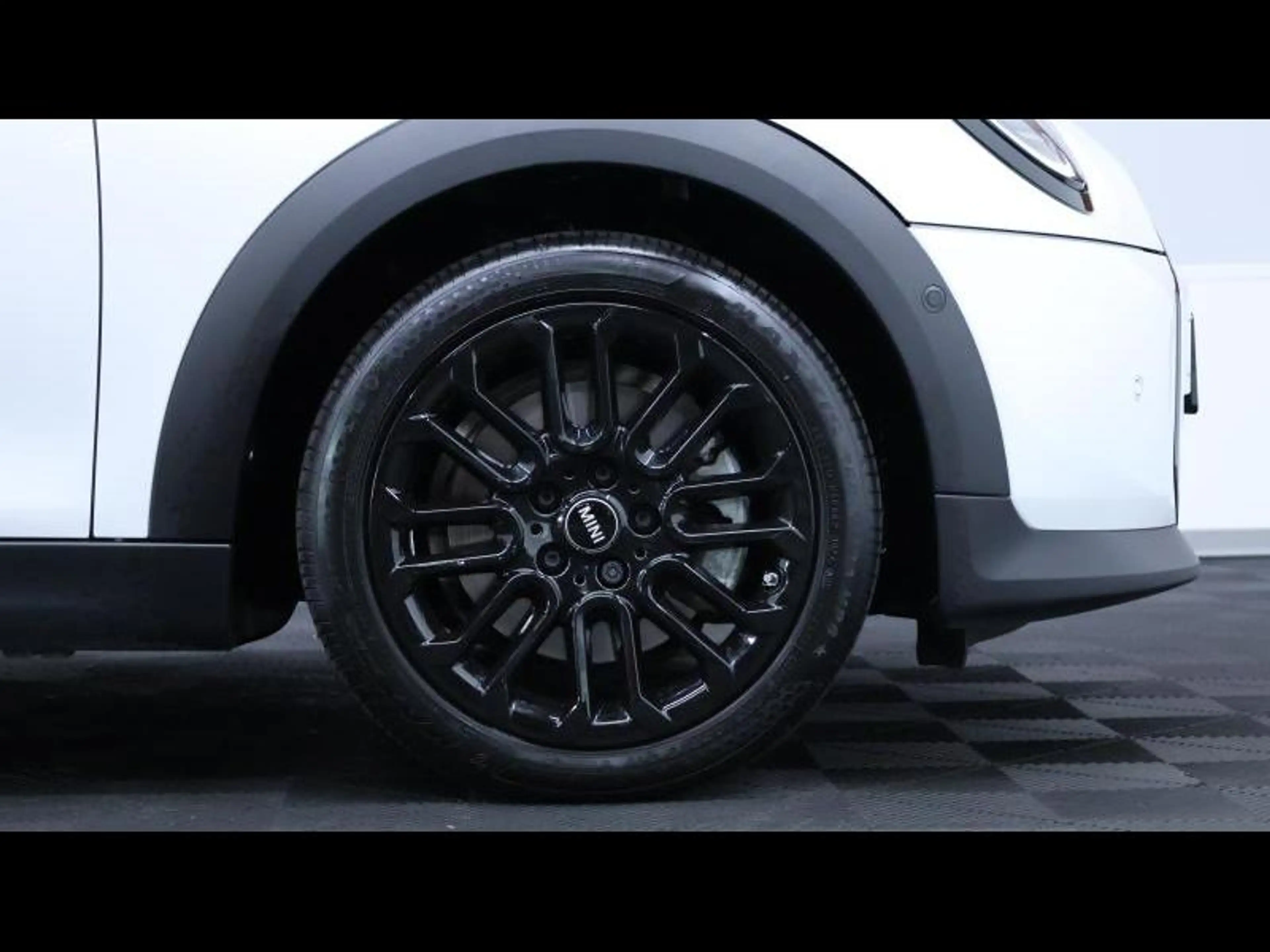 MINI Cooper C 1.5 156ch Steptronic — photo 11