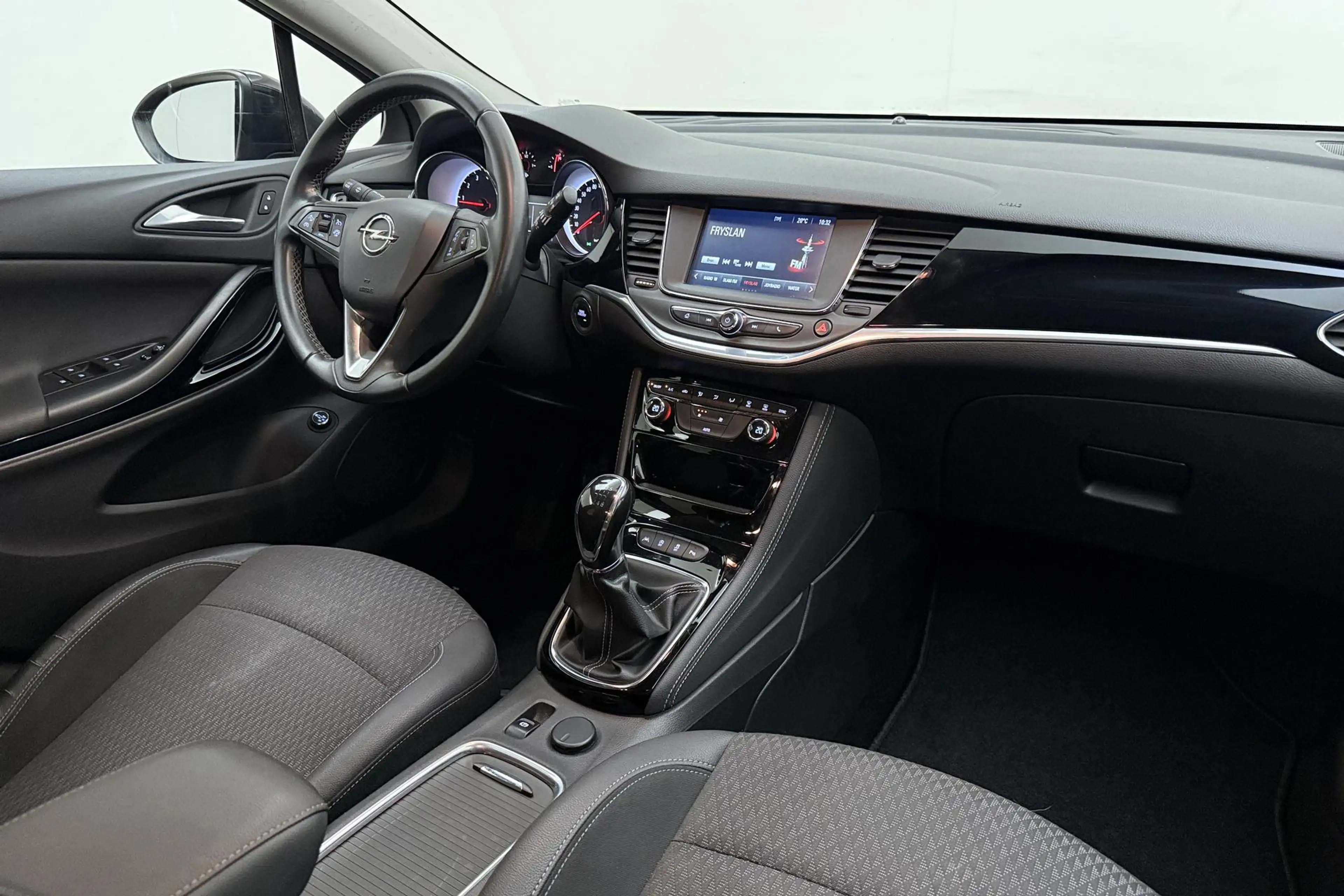 Opel Astra Sports Tourer 1.4 Innovation 150 PK | Trekhaak | C — photo 3