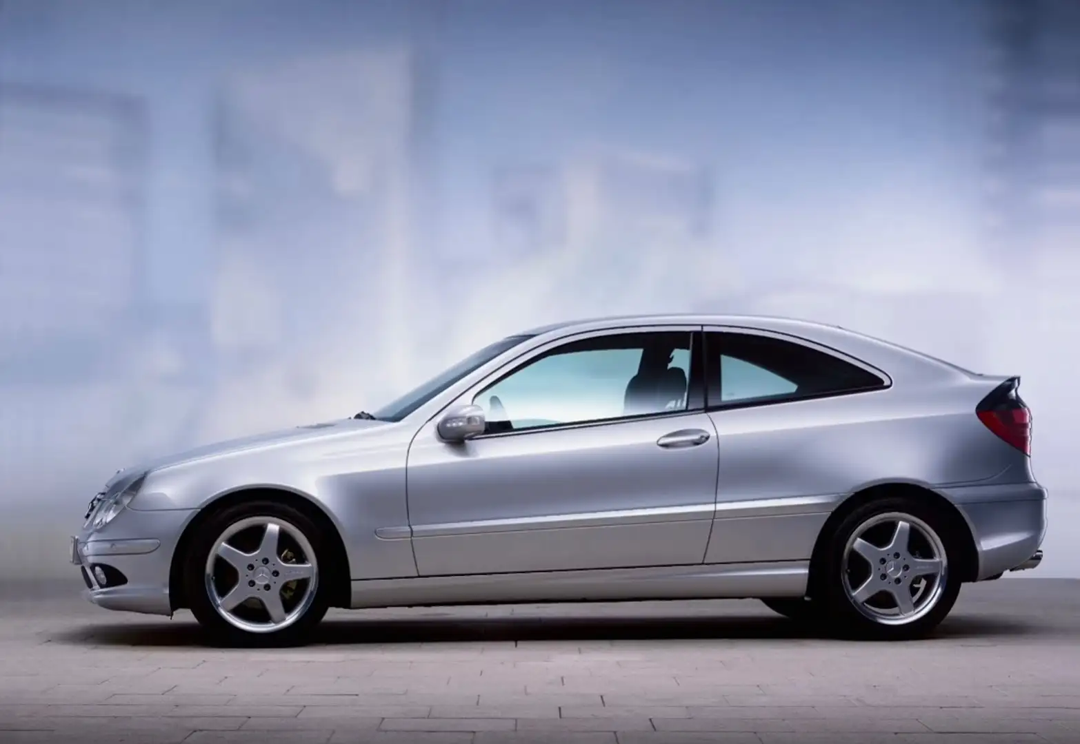 Mercedes-Benz C 220 CDI Sportcoupe !! Original 16.000 km, 1. Hand !! Silber - 1