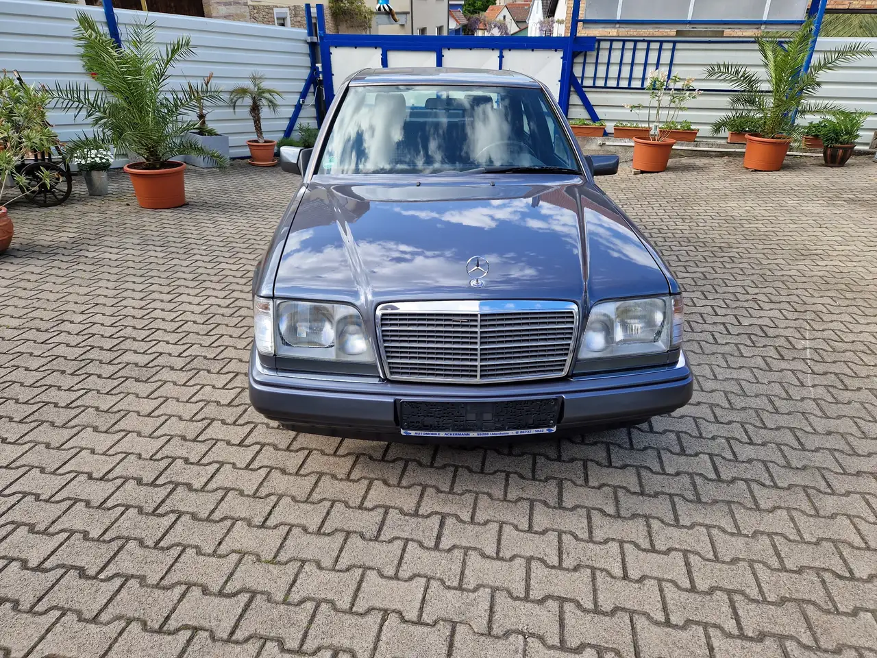 Mercedes-Benz E 230 E-Klasse, foto 1