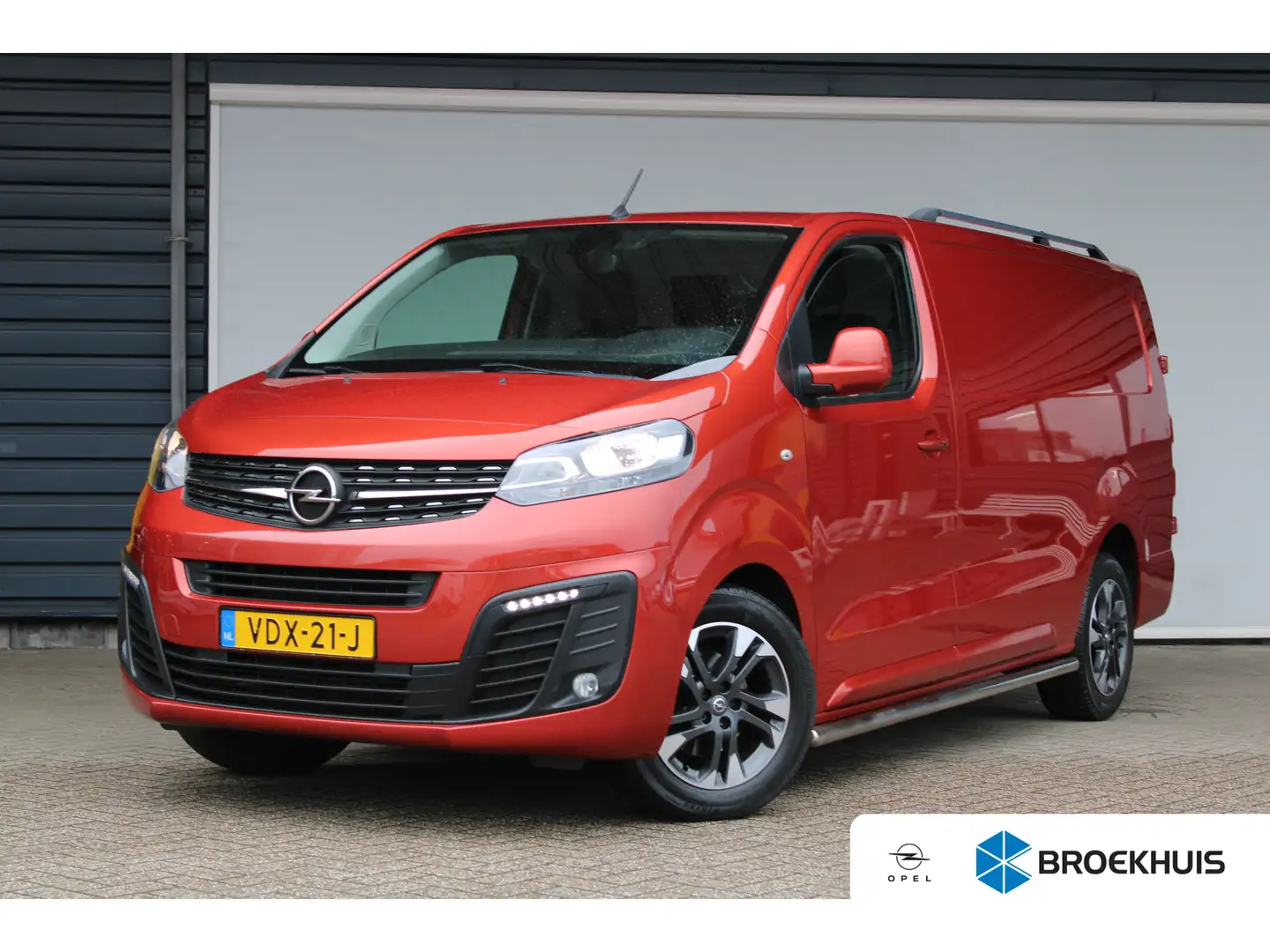 Opel Vivaro 2.0 CDTI 123pk L3H1 Edition MANUAL Orange - 1